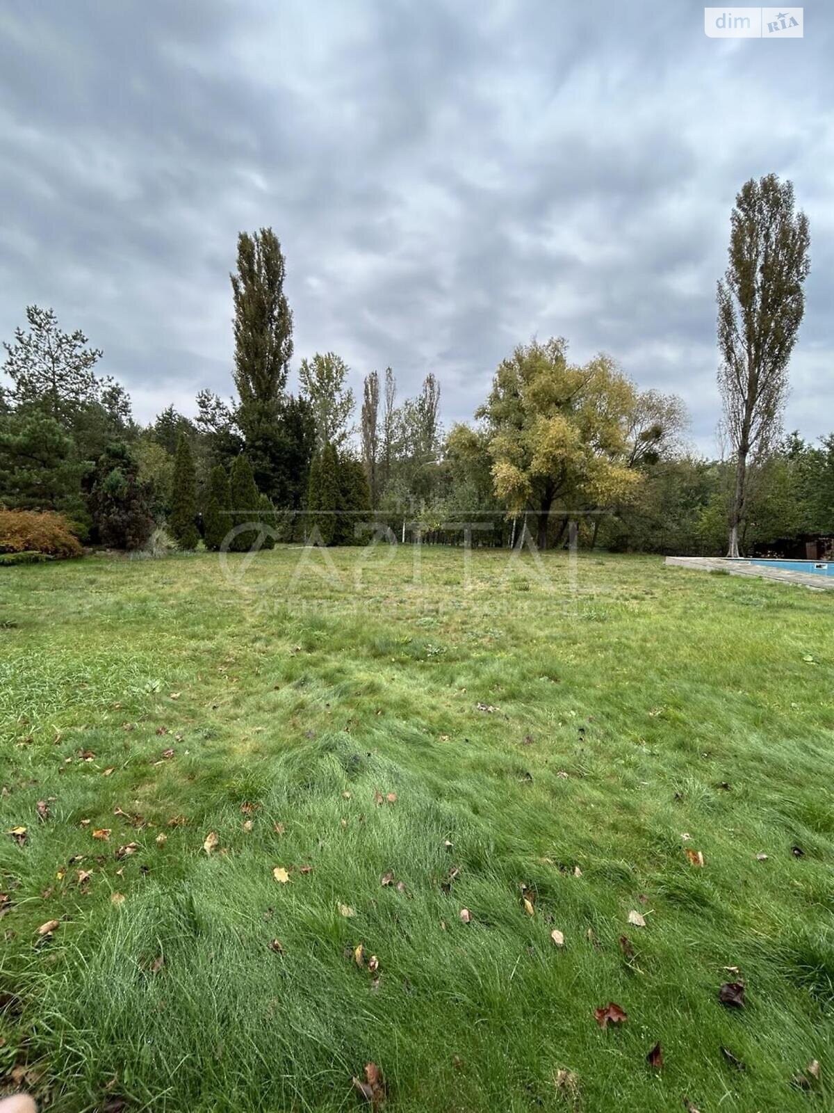 триповерховий будинок з верандою, 611.8 кв. м, цегла. Продаж у Дмитрівці фото 1 триповерховий будинок з верандою, 611.8 кв. м, цегла. Продаж у Дмитрівці фото 1