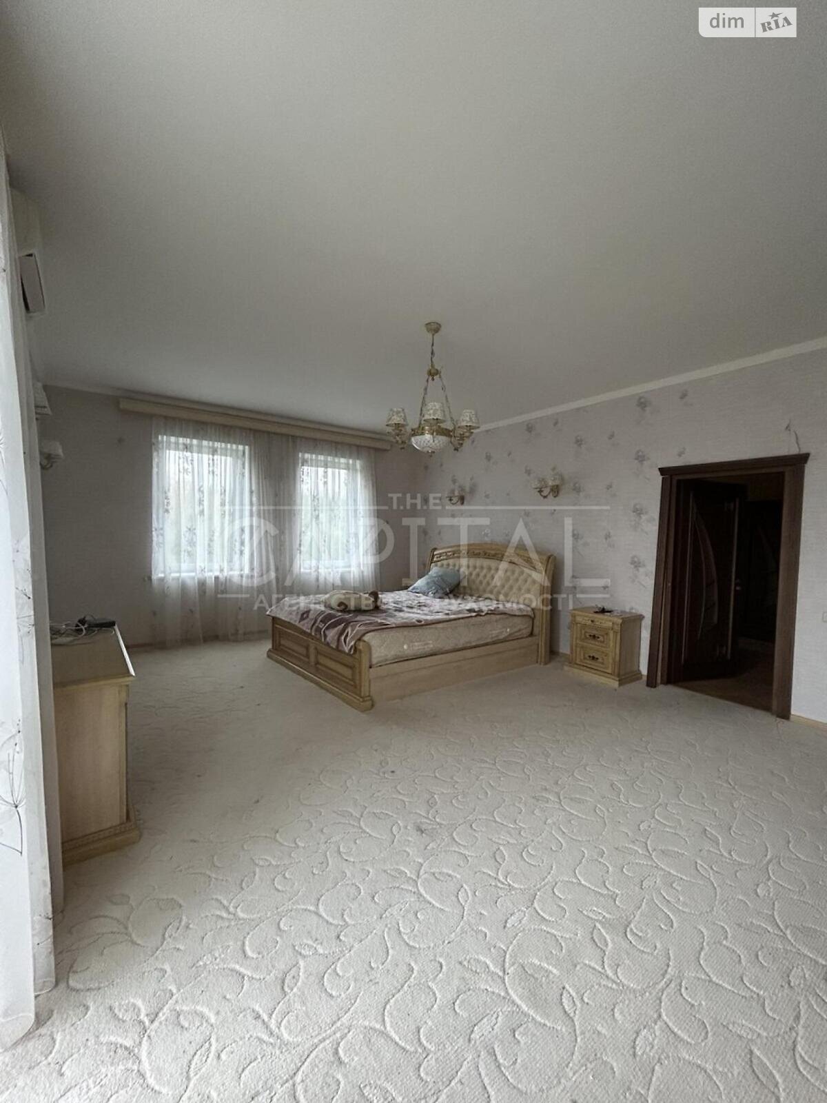 триповерховий будинок з верандою, 611.8 кв. м, цегла. Продаж у Дмитрівці фото 1 триповерховий будинок з верандою, 611.8 кв. м, цегла. Продаж у Дмитрівці фото 1
