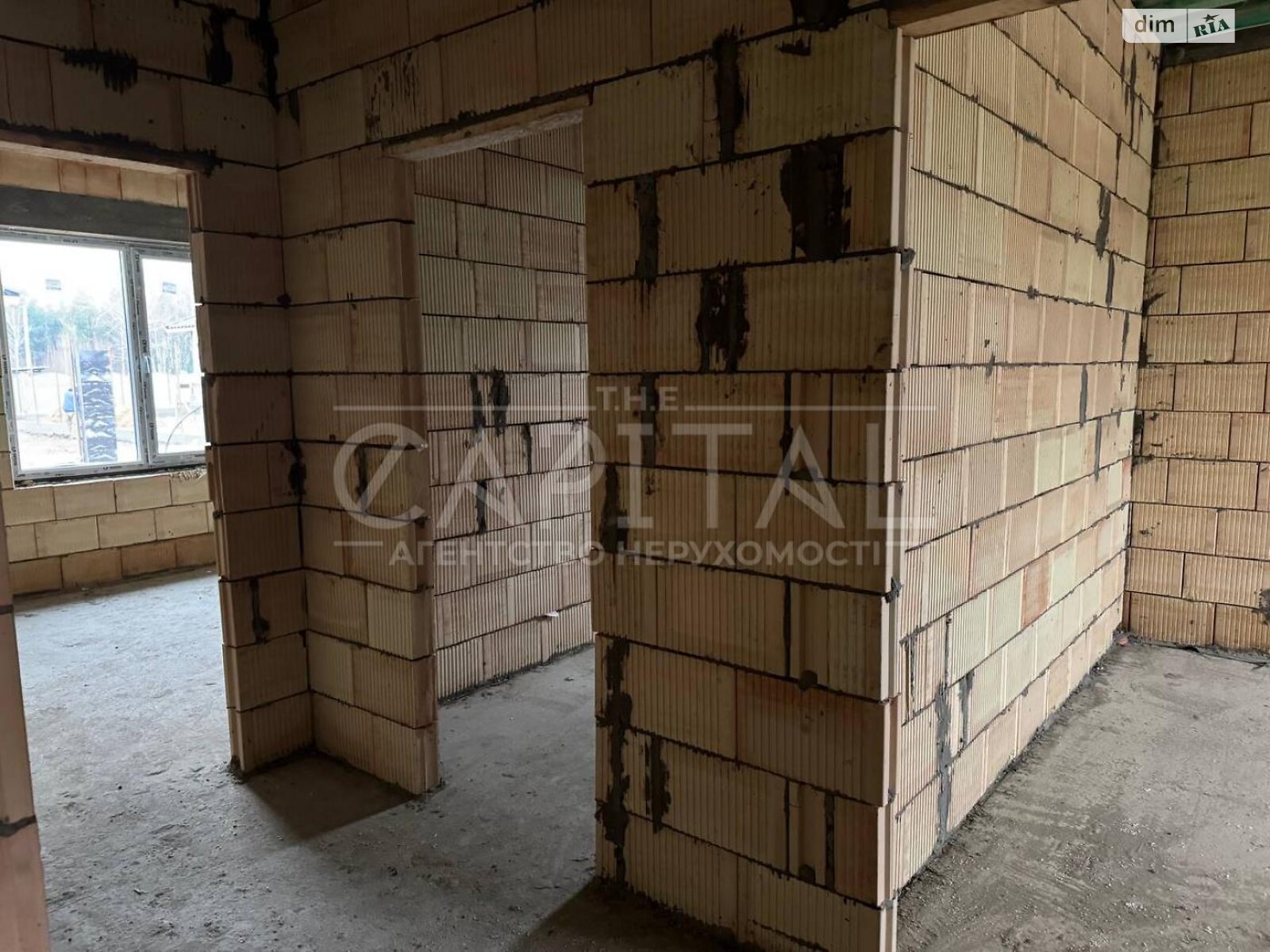 одноэтажный дом, 101 кв. м, кирпич. Продажа в Дмитровке фото 1