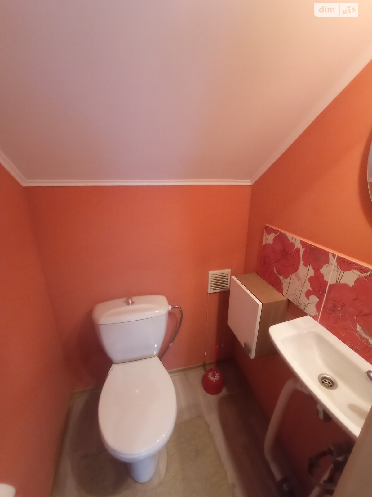 двоповерховий будинок, 119 кв. м, цегла. Продаж у Дмитрівці фото 1 двоповерховий будинок, 119 кв. м, цегла. Продаж у Дмитрівці фото 1