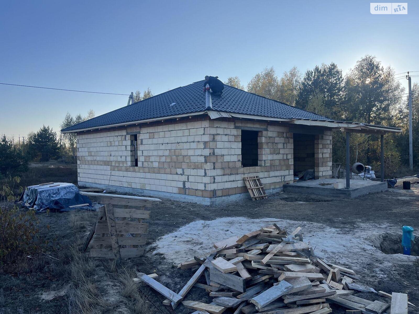 одноэтажный дом, 95 кв. м, кирпич. Продажа в Дмитровке фото 1 одноэтажный дом, 95 кв. м, кирпич. Продажа в Дмитровке фото 1