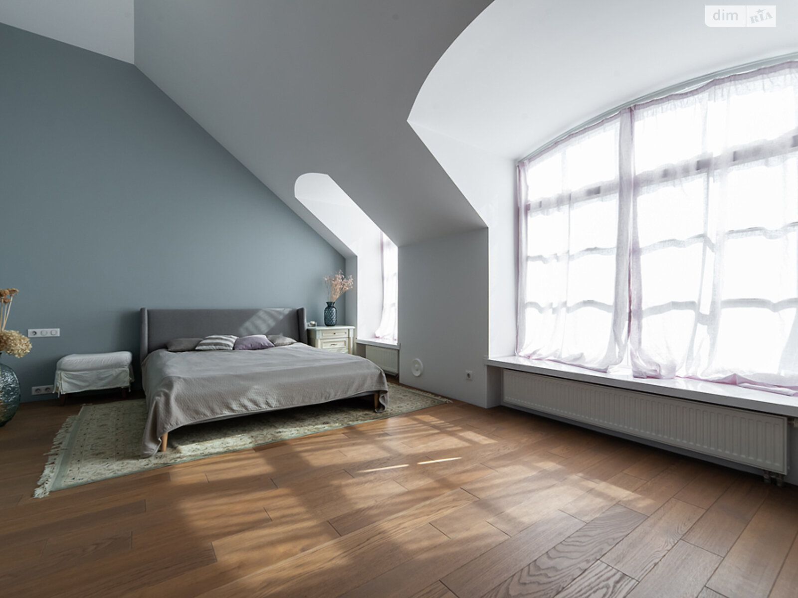 двоповерховий будинок з верандою, 705 кв. м, цегла. Продаж у Дмитрівці фото 1 двоповерховий будинок з верандою, 705 кв. м, цегла. Продаж у Дмитрівці фото 1