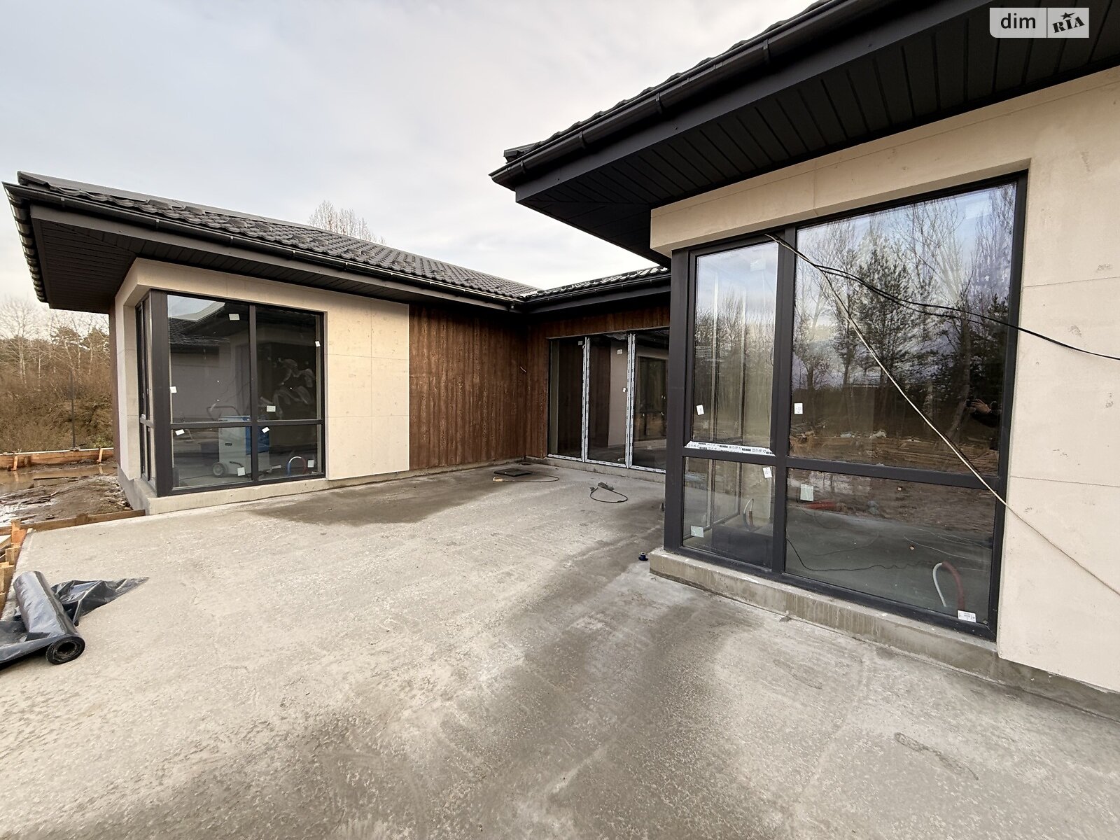 одноэтажный дом, 141 кв. м, газобетон. Продажа в Дмитровке фото 1 одноэтажный дом, 141 кв. м, газобетон. Продажа в Дмитровке фото 1