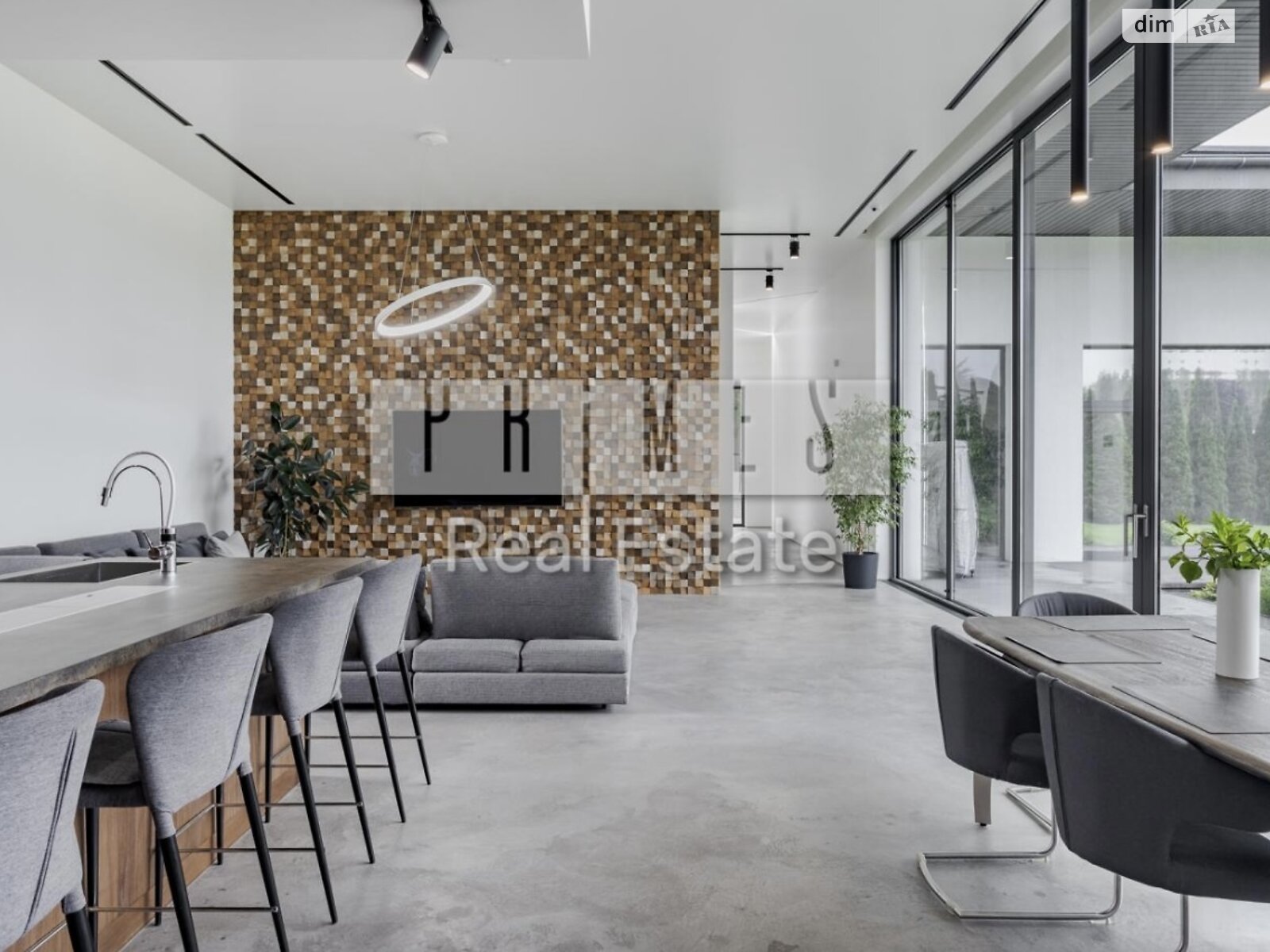 одноэтажный дом с гаражом, 280 кв. м, кирпич. Продажа в Дмитровке фото 1