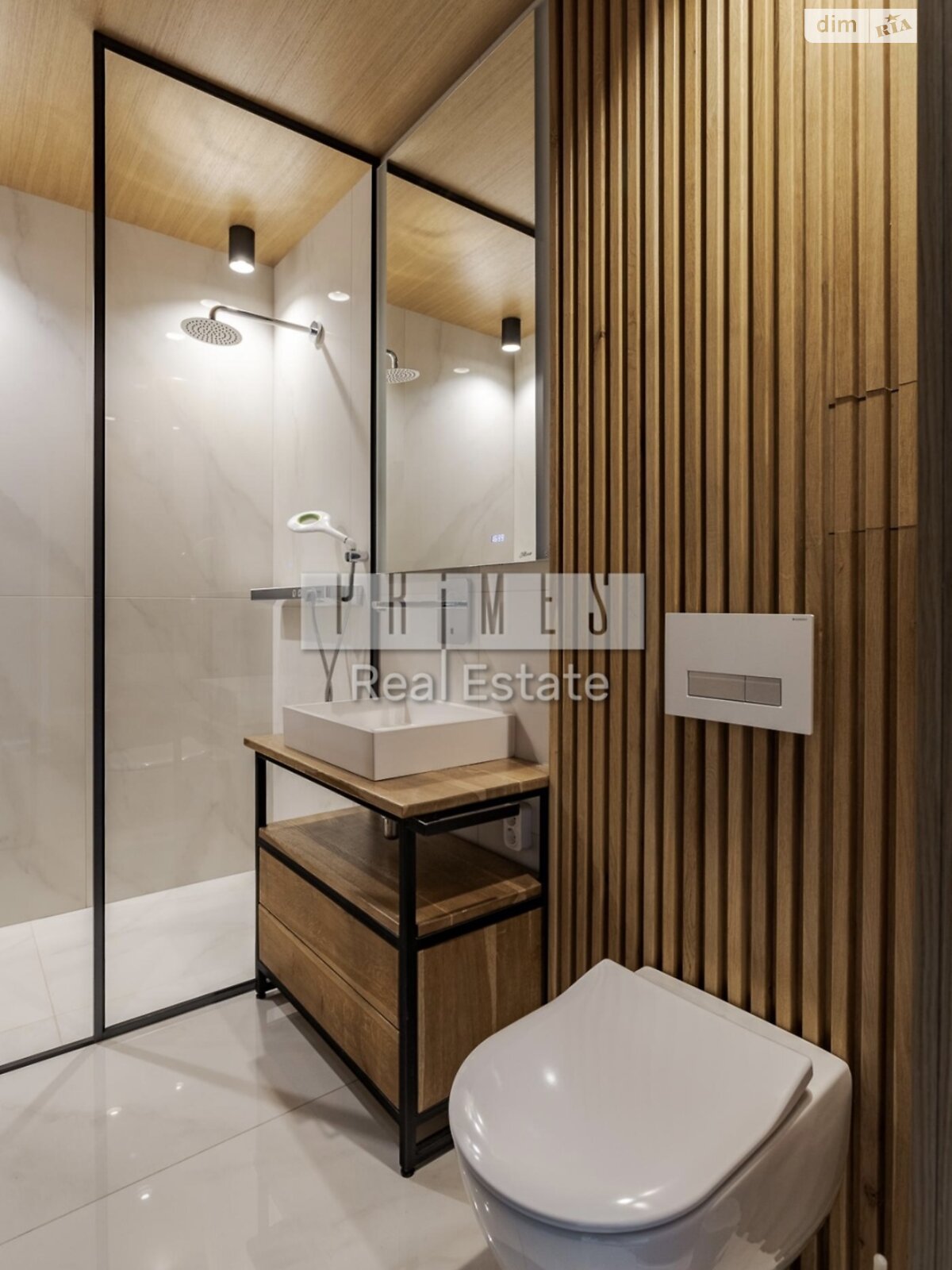 одноэтажный дом с гаражом, 280 кв. м, кирпич. Продажа в Дмитровке фото 1