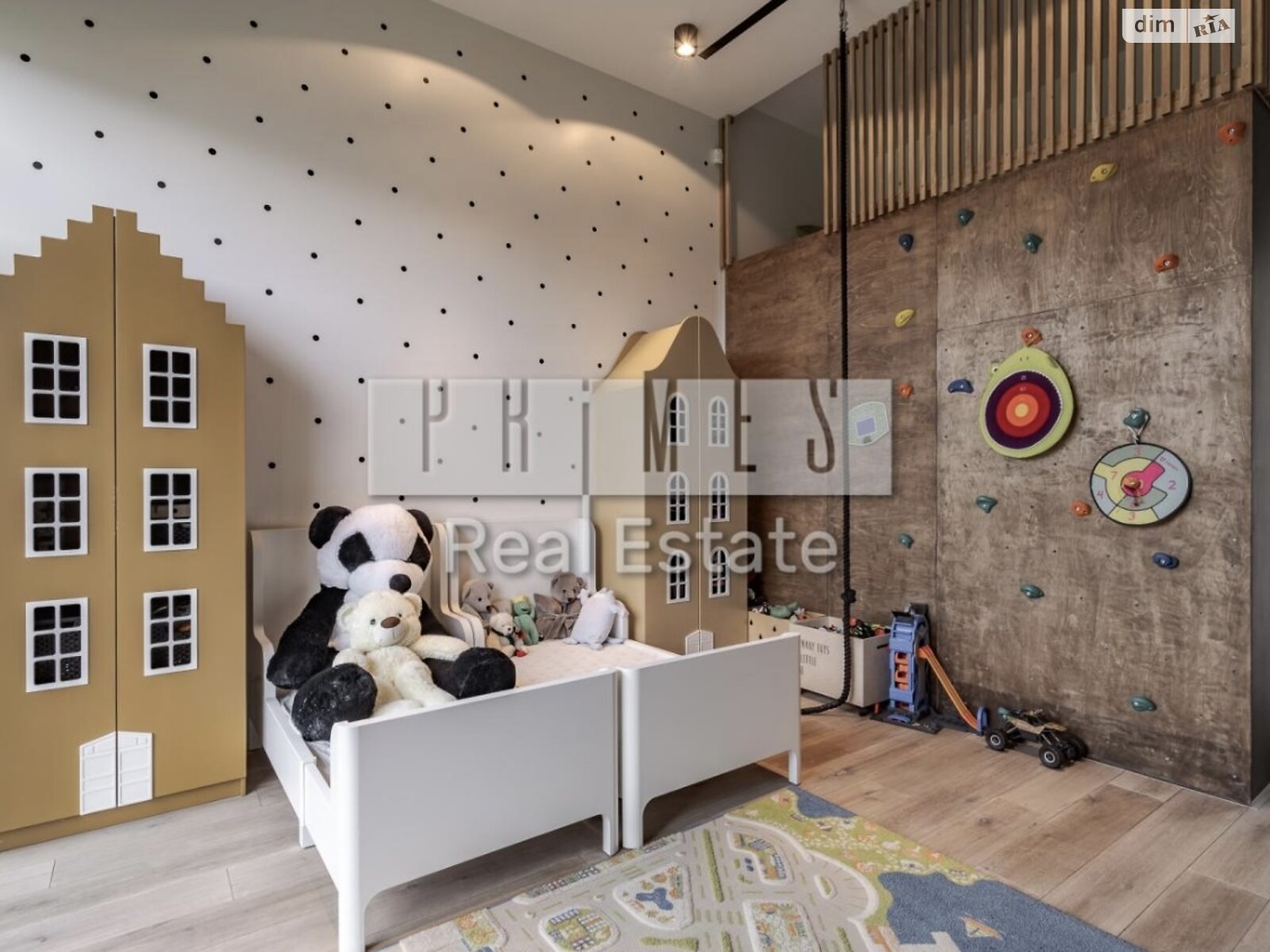 одноэтажный дом с гаражом, 280 кв. м, кирпич. Продажа в Дмитровке фото 1