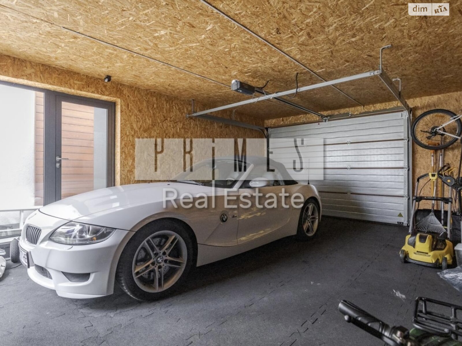 одноэтажный дом с гаражом, 280 кв. м, кирпич. Продажа в Дмитровке фото 1