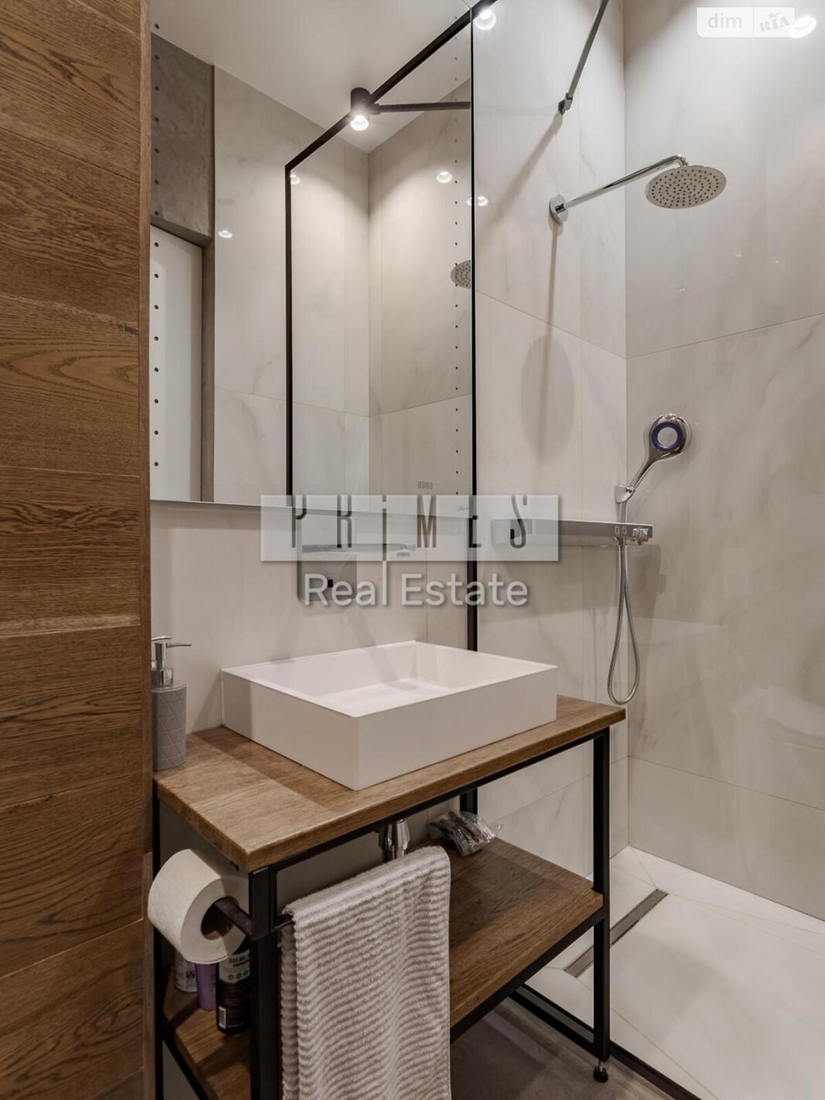 одноповерховий будинок з гаражем, 280 кв. м, кирпич. Продаж у Дмитрівці фото 1 одноповерховий будинок з гаражем, 280 кв. м, кирпич. Продаж у Дмитрівці фото 1