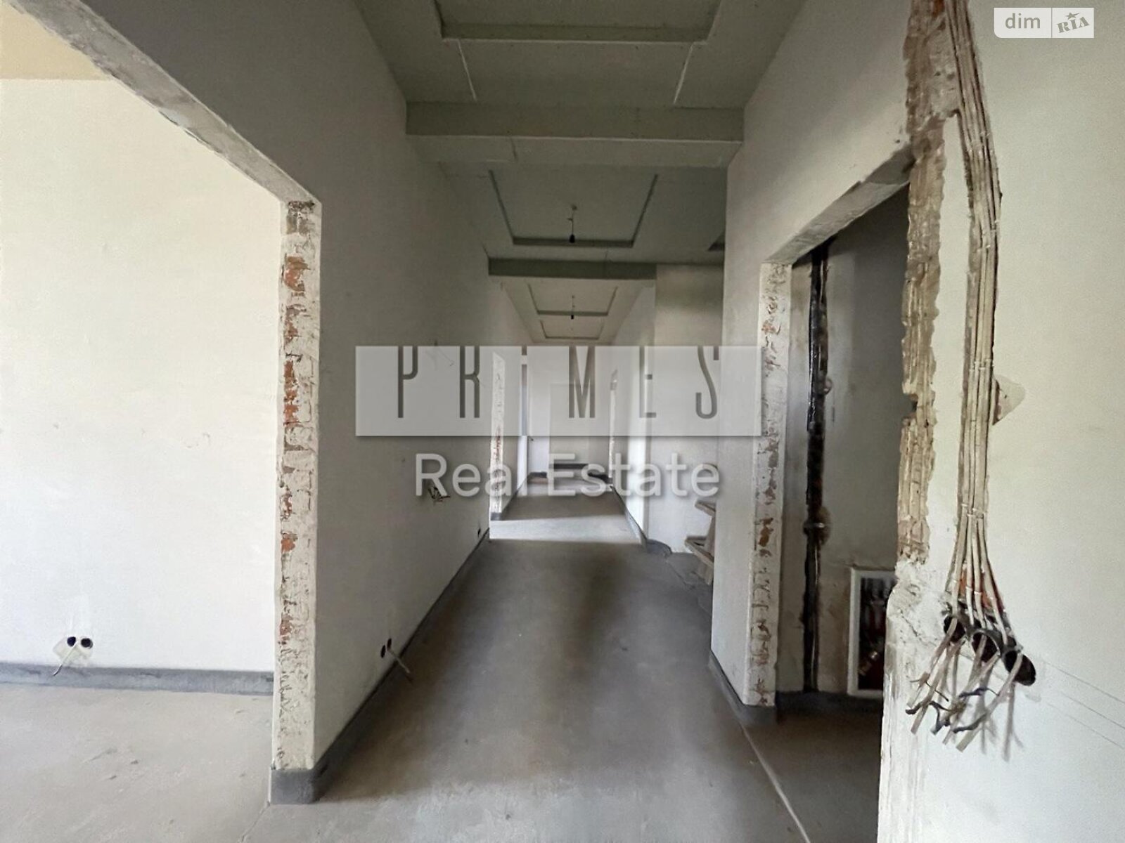 двухэтажный дом с гаражом, 550 кв. м, кирпич. Продажа в Дмитровке фото 1 двухэтажный дом с гаражом, 550 кв. м, кирпич. Продажа в Дмитровке фото 1