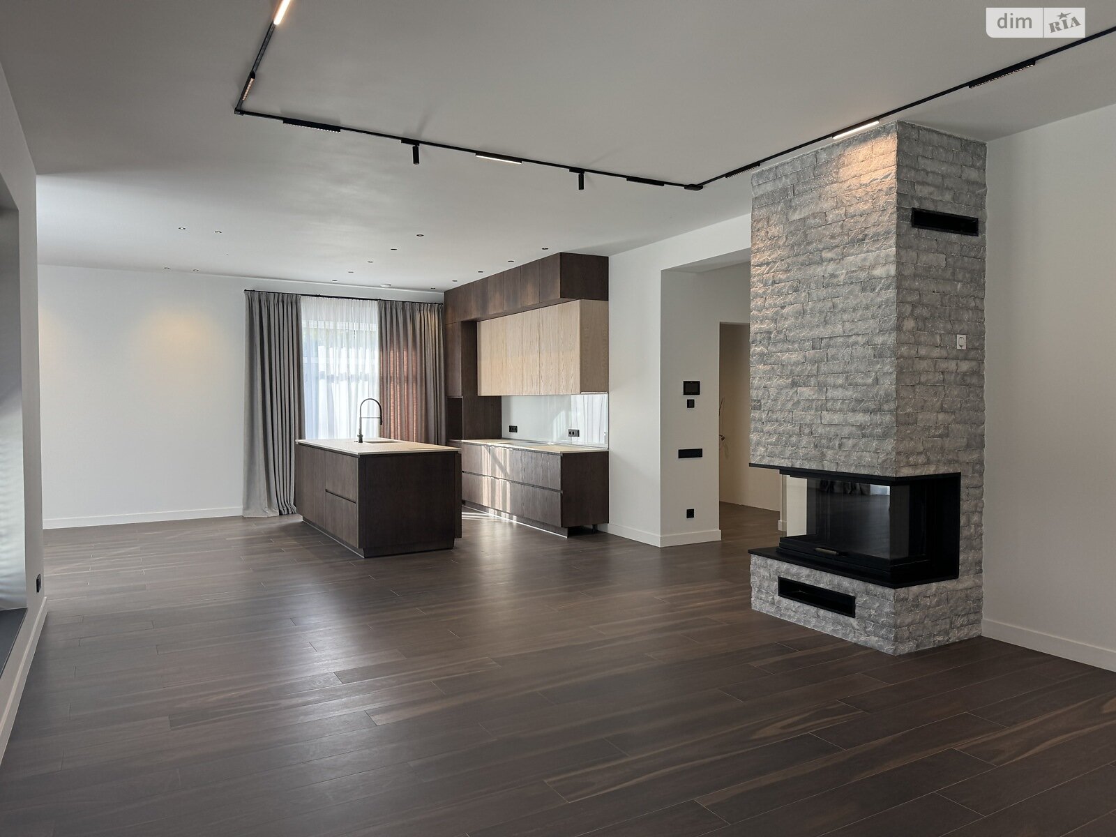одноповерховий будинок з ремонтом, 175 кв. м, газобетон. Продаж у Дмитрівці фото 1
