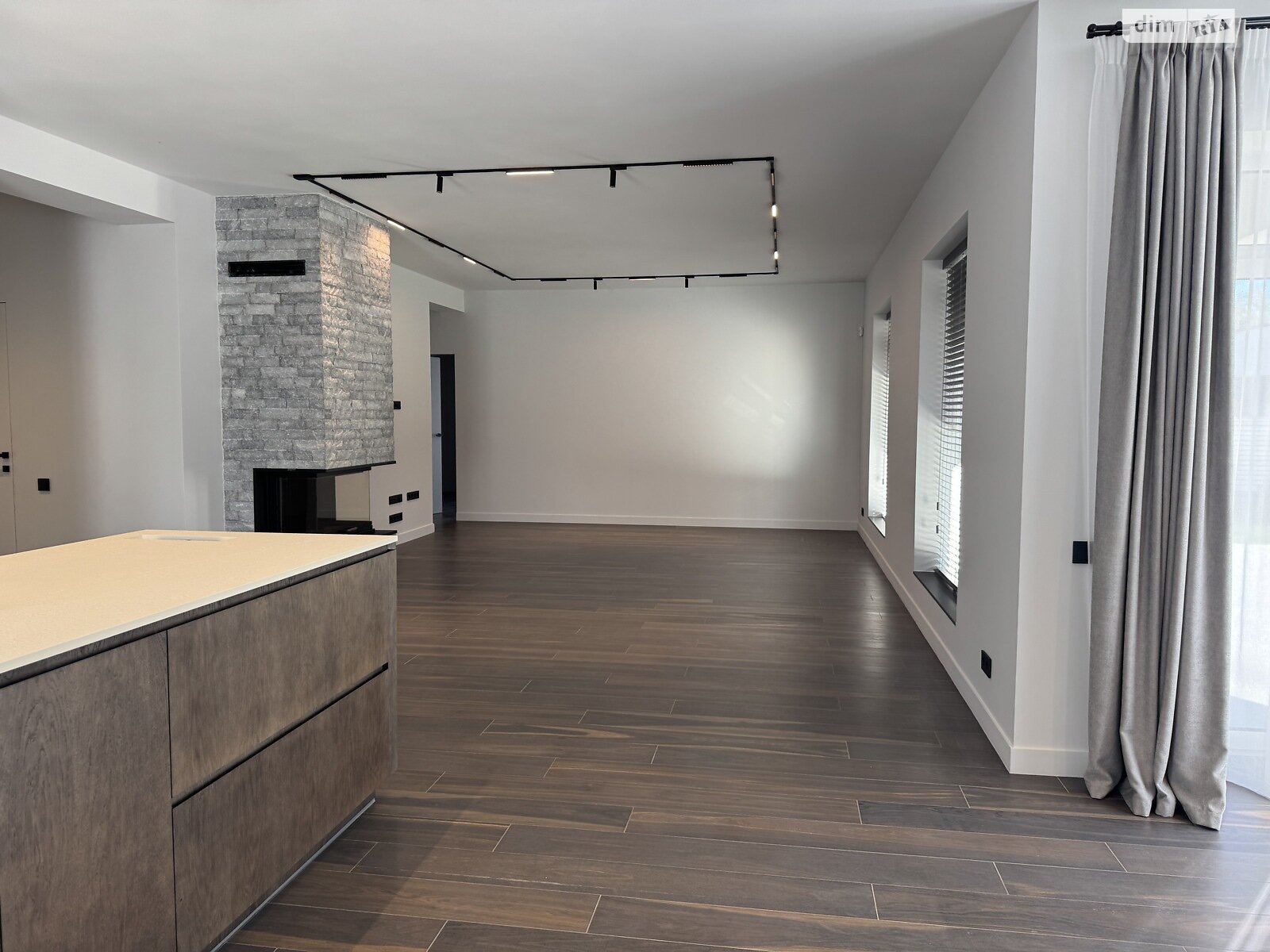 одноповерховий будинок з ремонтом, 175 кв. м, газобетон. Продаж у Дмитрівці фото 1