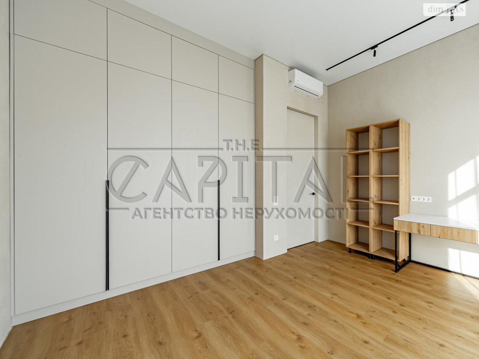 одноэтажный дом, 175 кв. м, кирпич. Продажа в Дмитровке фото 1 одноэтажный дом, 175 кв. м, кирпич. Продажа в Дмитровке фото 1