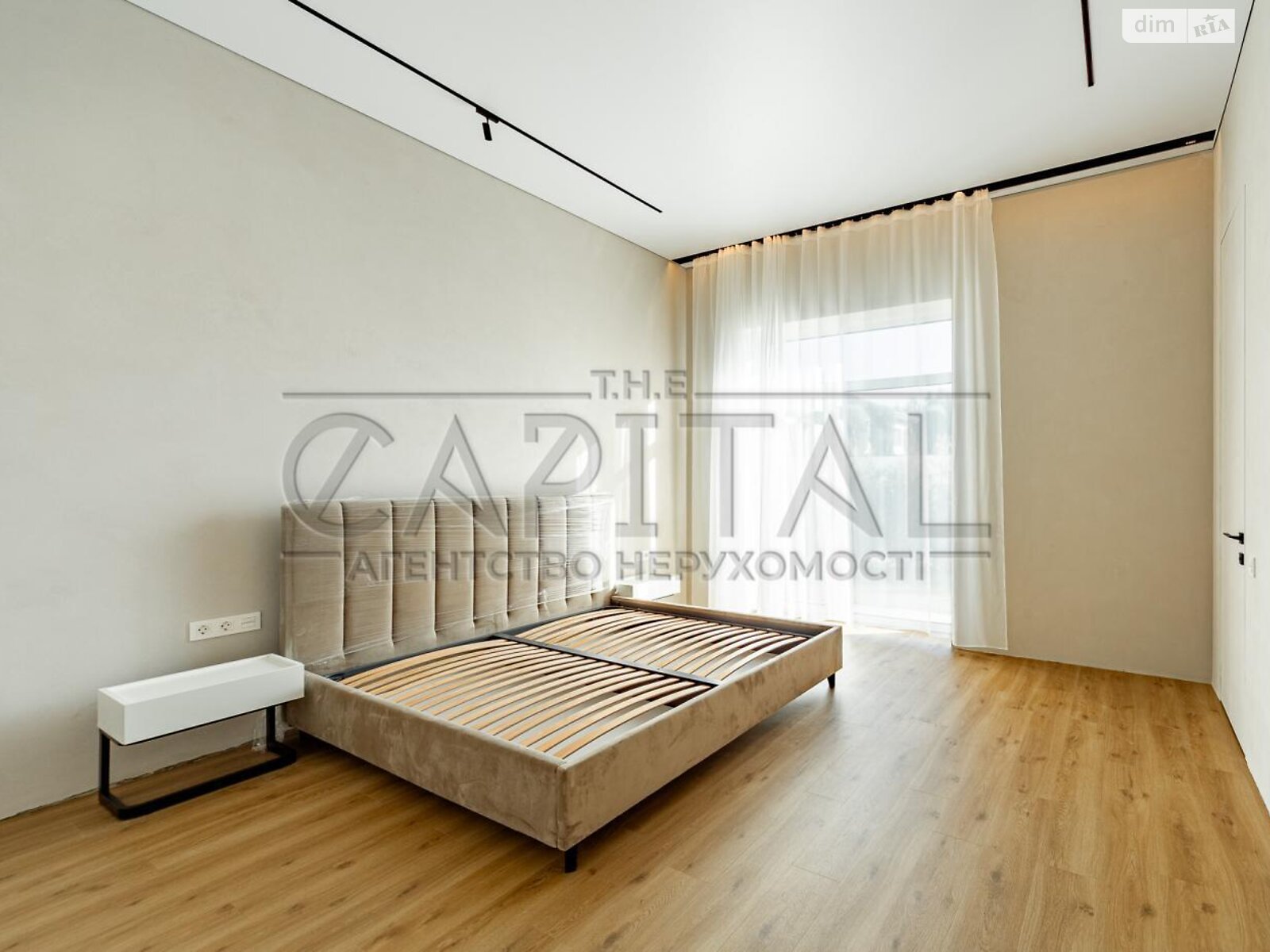 одноэтажный дом, 175 кв. м, кирпич. Продажа в Дмитровке фото 1 одноэтажный дом, 175 кв. м, кирпич. Продажа в Дмитровке фото 1