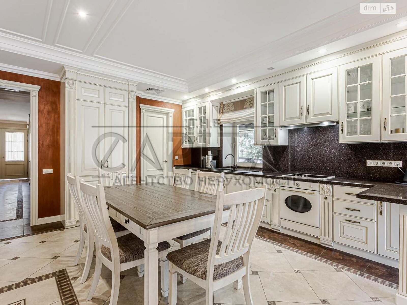двоповерховий будинок з опаленням, 314 кв. м, кирпич. Продаж у Дмитрівці фото 1 двоповерховий будинок з опаленням, 314 кв. м, кирпич. Продаж у Дмитрівці фото 1