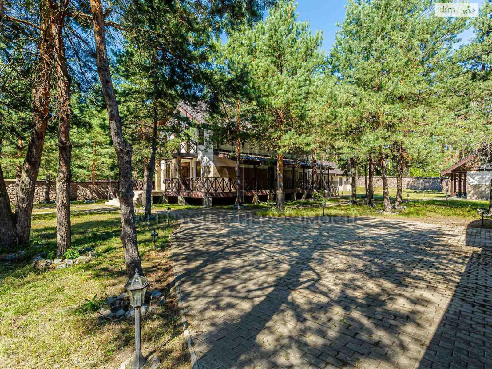 двоповерховий будинок з опаленням, 314 кв. м, кирпич. Продаж у Дмитрівці фото 1 двоповерховий будинок з опаленням, 314 кв. м, кирпич. Продаж у Дмитрівці фото 1