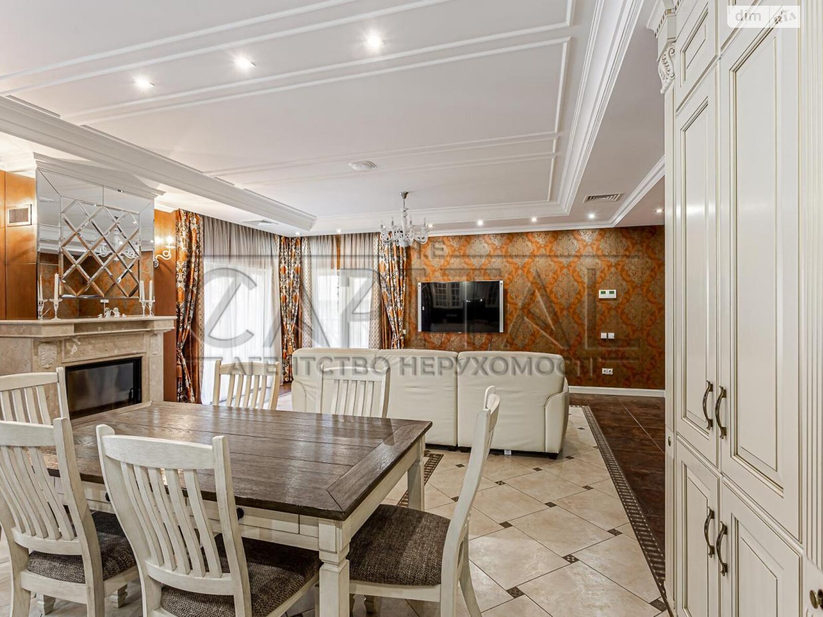 двухэтажный дом с отоплением, 314 кв. м, кирпич. Продажа в Дмитровке фото 1 двухэтажный дом с отоплением, 314 кв. м, кирпич. Продажа в Дмитровке фото 1