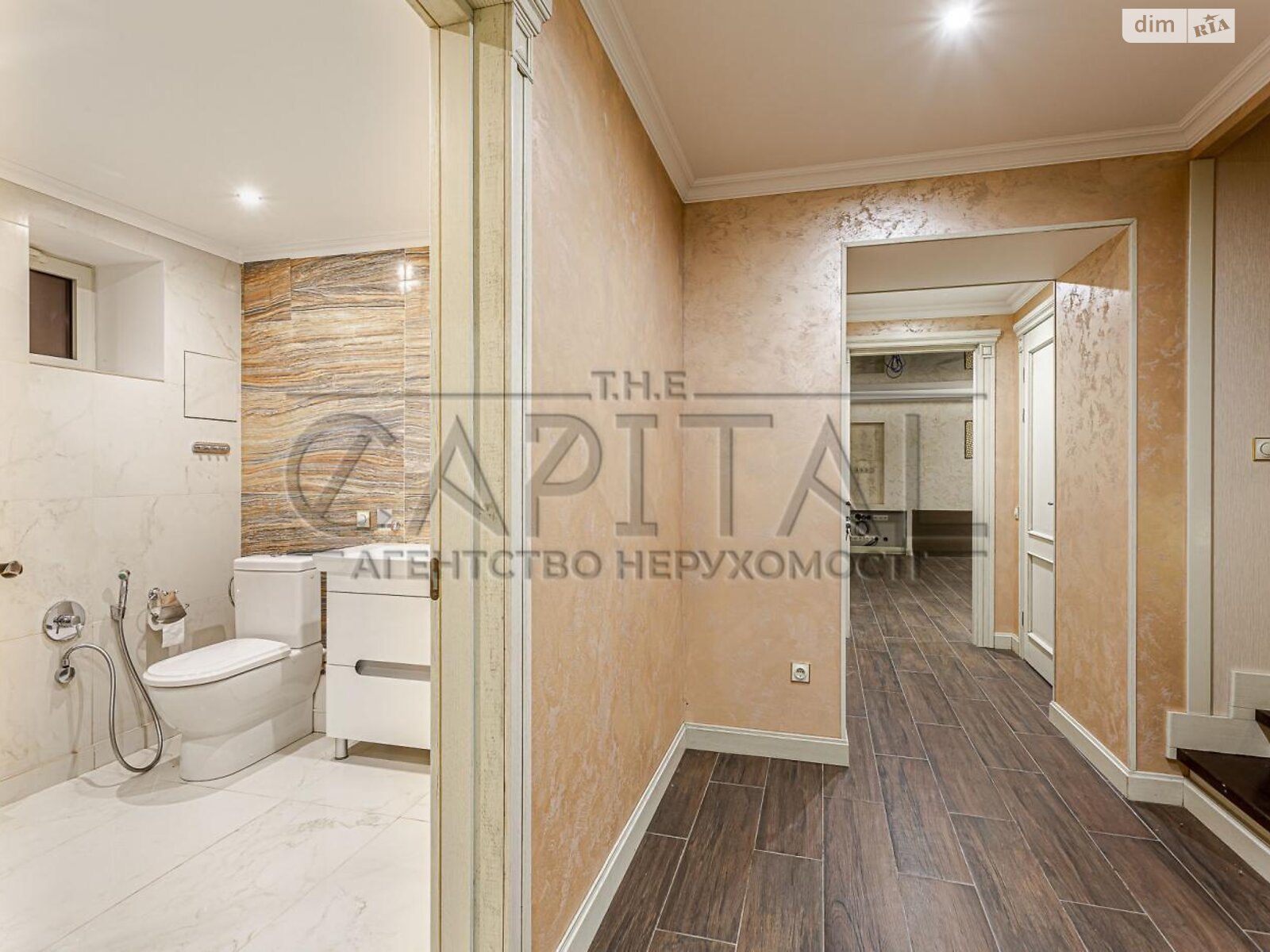 двухэтажный дом с отоплением, 314 кв. м, кирпич. Продажа в Дмитровке фото 1 двухэтажный дом с отоплением, 314 кв. м, кирпич. Продажа в Дмитровке фото 1