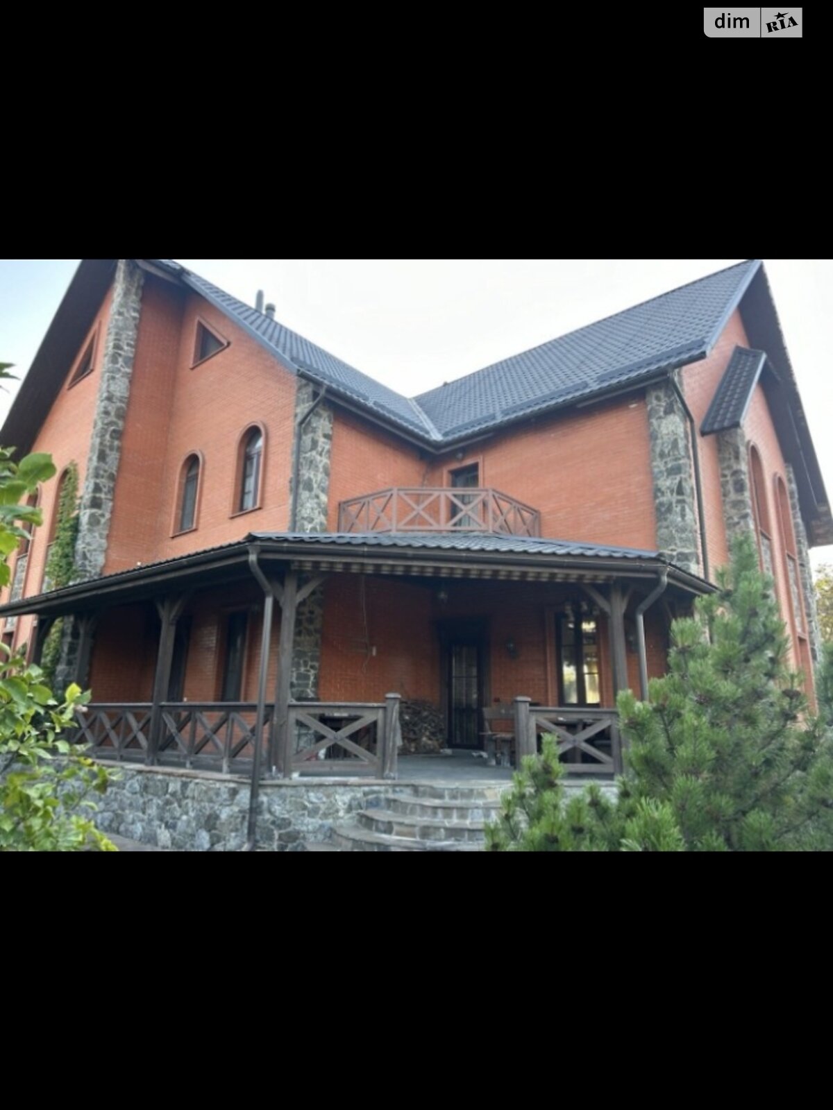 трехэтажный дом, 500 кв. м, кирпич. Продажа в Дмитровке фото 1 трехэтажный дом, 500 кв. м, кирпич. Продажа в Дмитровке фото 1