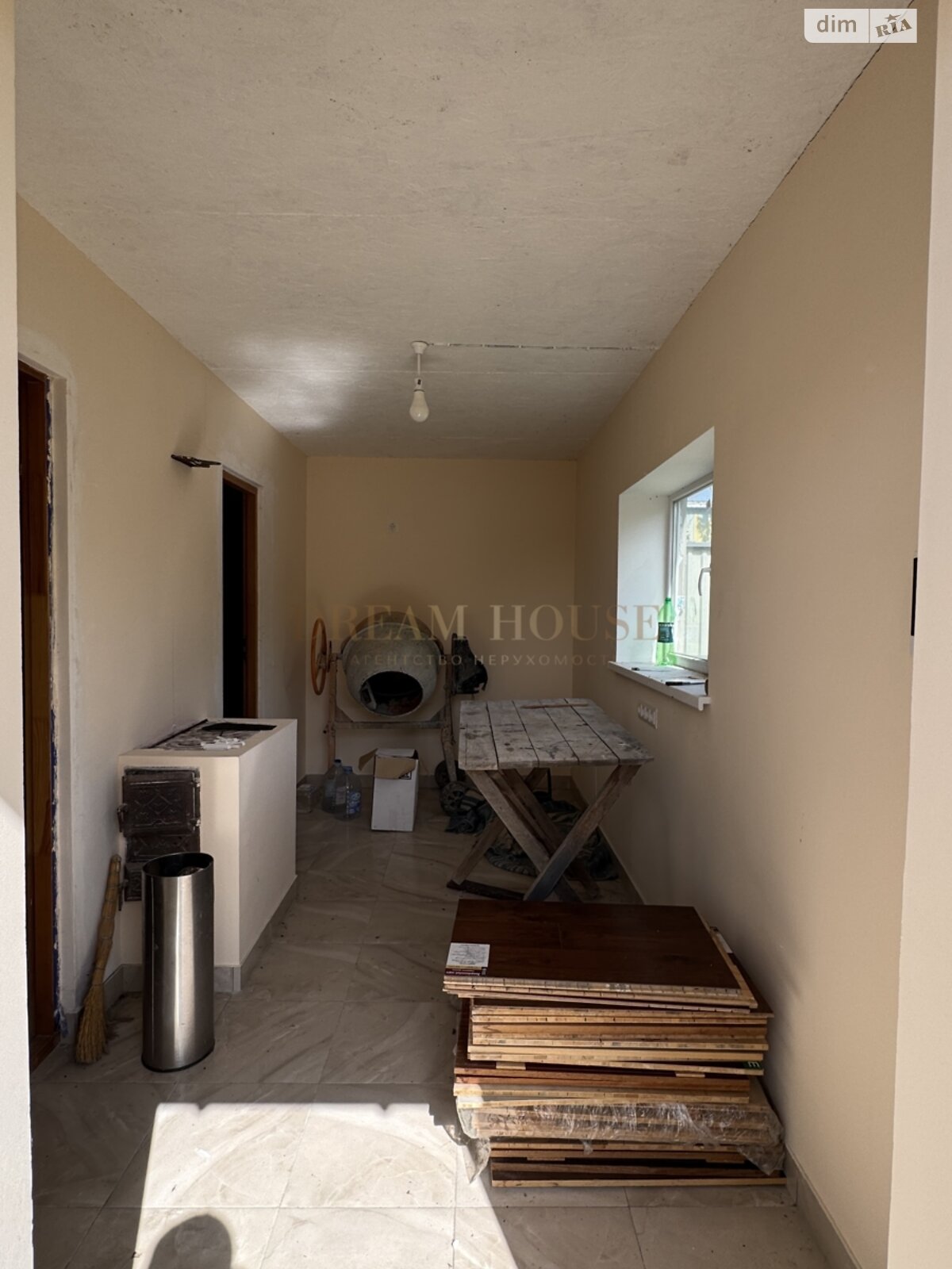 одноэтажный дом с ремонтом, 40 кв. м, газобетон. Продажа в Дмитровке фото 1 одноэтажный дом с ремонтом, 40 кв. м, газобетон. Продажа в Дмитровке фото 1