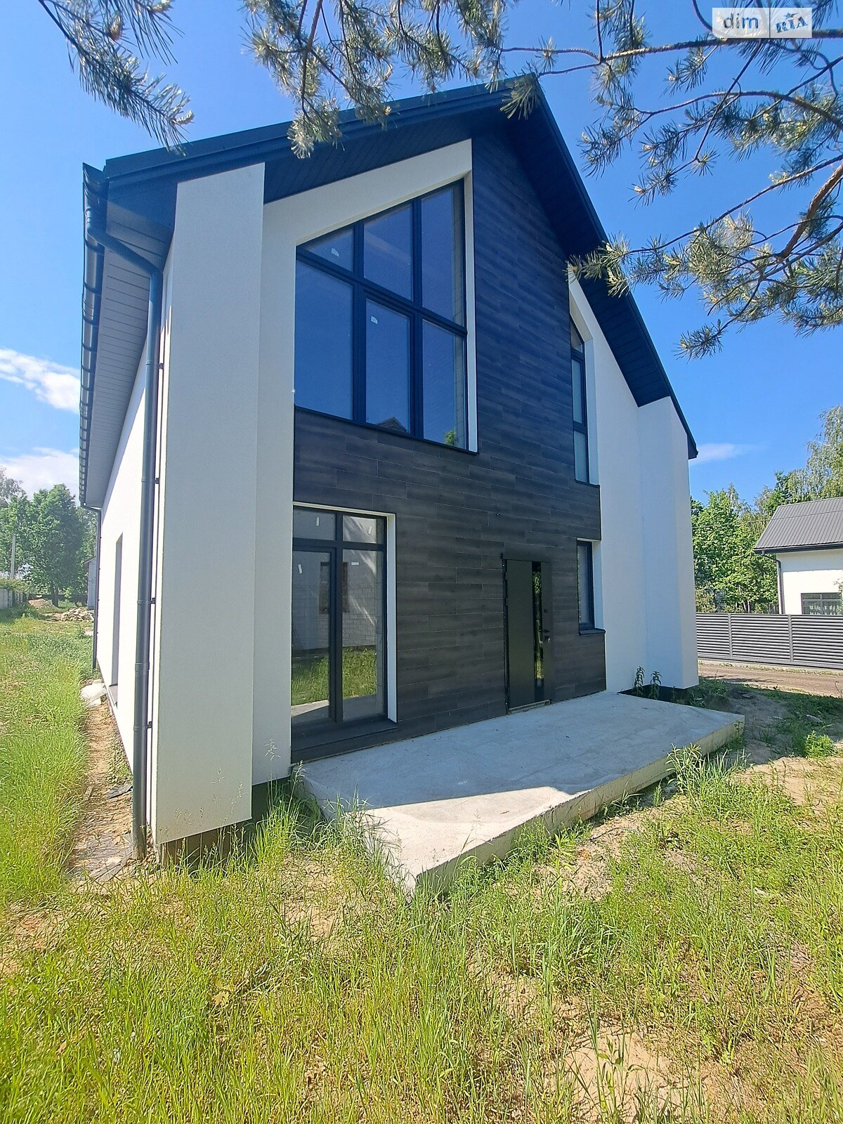 двухэтажный дом, 154 кв. м, кирпич. Продажа в Дмитровке фото 1 двухэтажный дом, 154 кв. м, кирпич. Продажа в Дмитровке фото 1