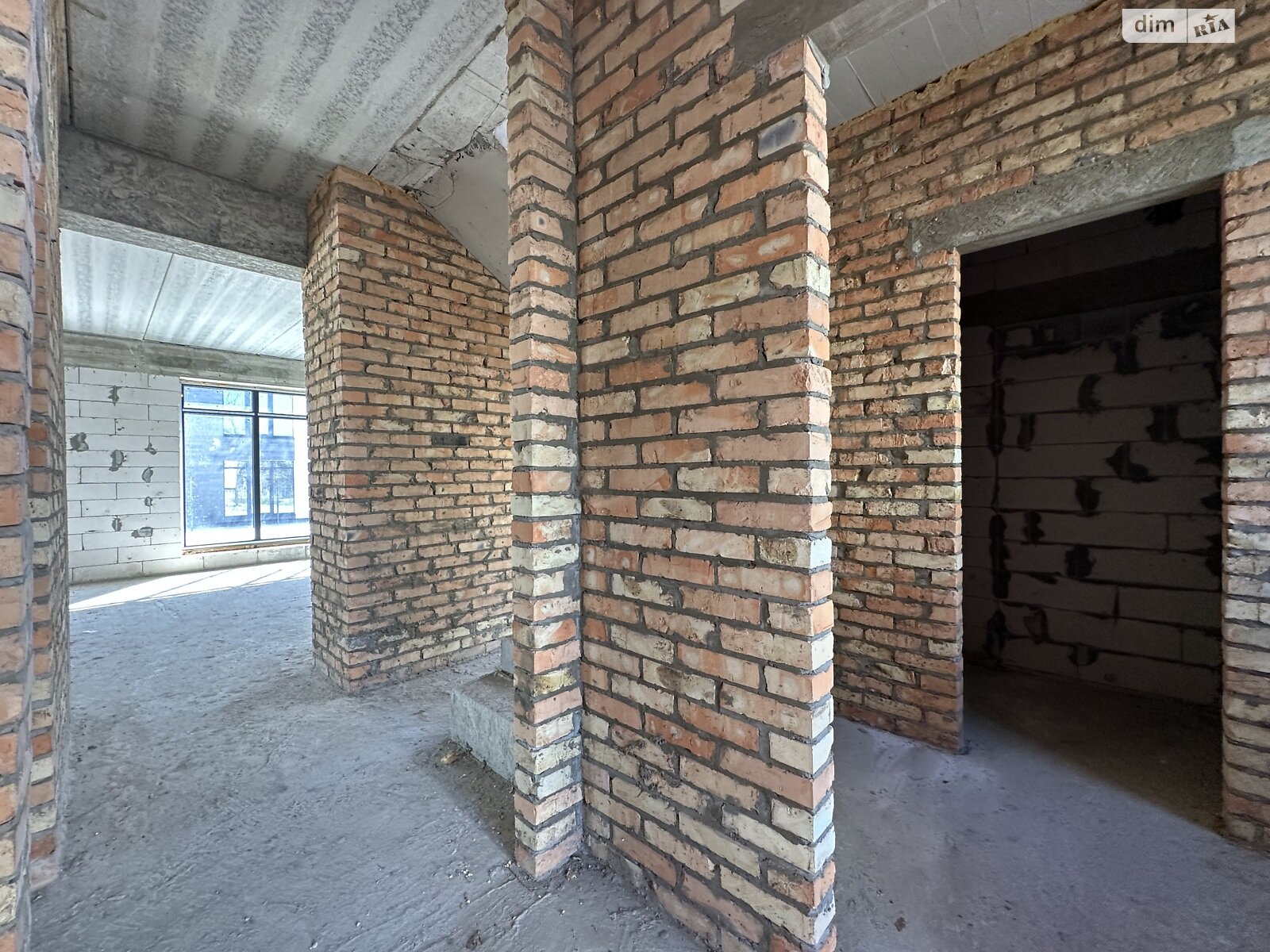 двухэтажный дом, 144 кв. м, кирпич. Продажа в Дмитровке фото 1 двухэтажный дом, 144 кв. м, кирпич. Продажа в Дмитровке фото 1