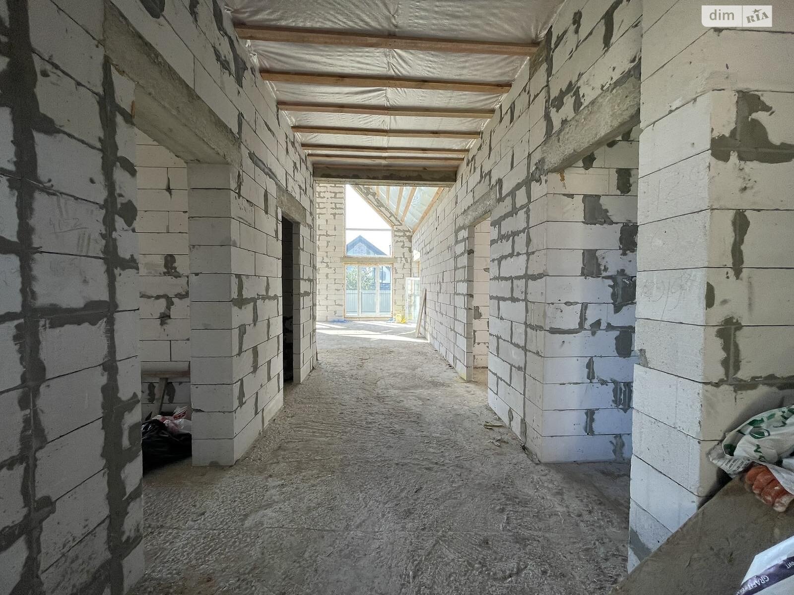 двоповерховий будинок з мансардою, 114 кв. м, піноблок. Продаж у Дмитрівці фото 1 двоповерховий будинок з мансардою, 114 кв. м, піноблок. Продаж у Дмитрівці фото 1