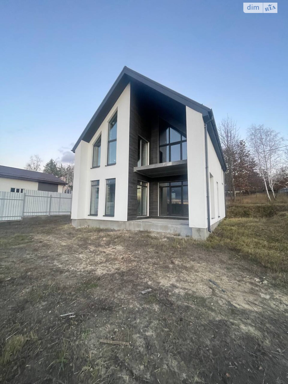 двухэтажный дом, 111 кв. м, кирпич. Продажа в Дмитровке фото 1