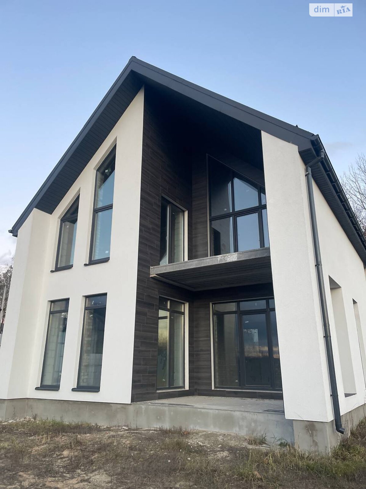 двухэтажный дом, 111 кв. м, кирпич. Продажа в Дмитровке фото 1