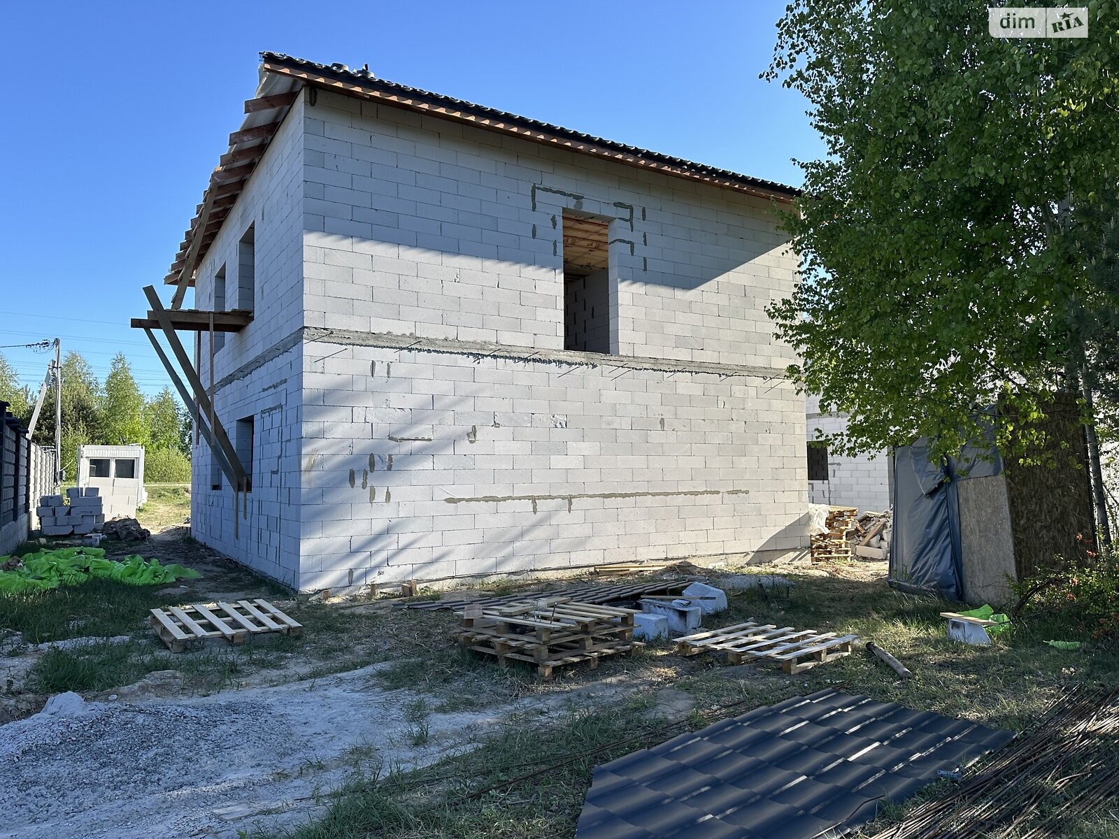 двухэтажный дом, 150 кв. м, пеноблок. Продажа в Дмитровке фото 1 двухэтажный дом, 150 кв. м, пеноблок. Продажа в Дмитровке фото 1