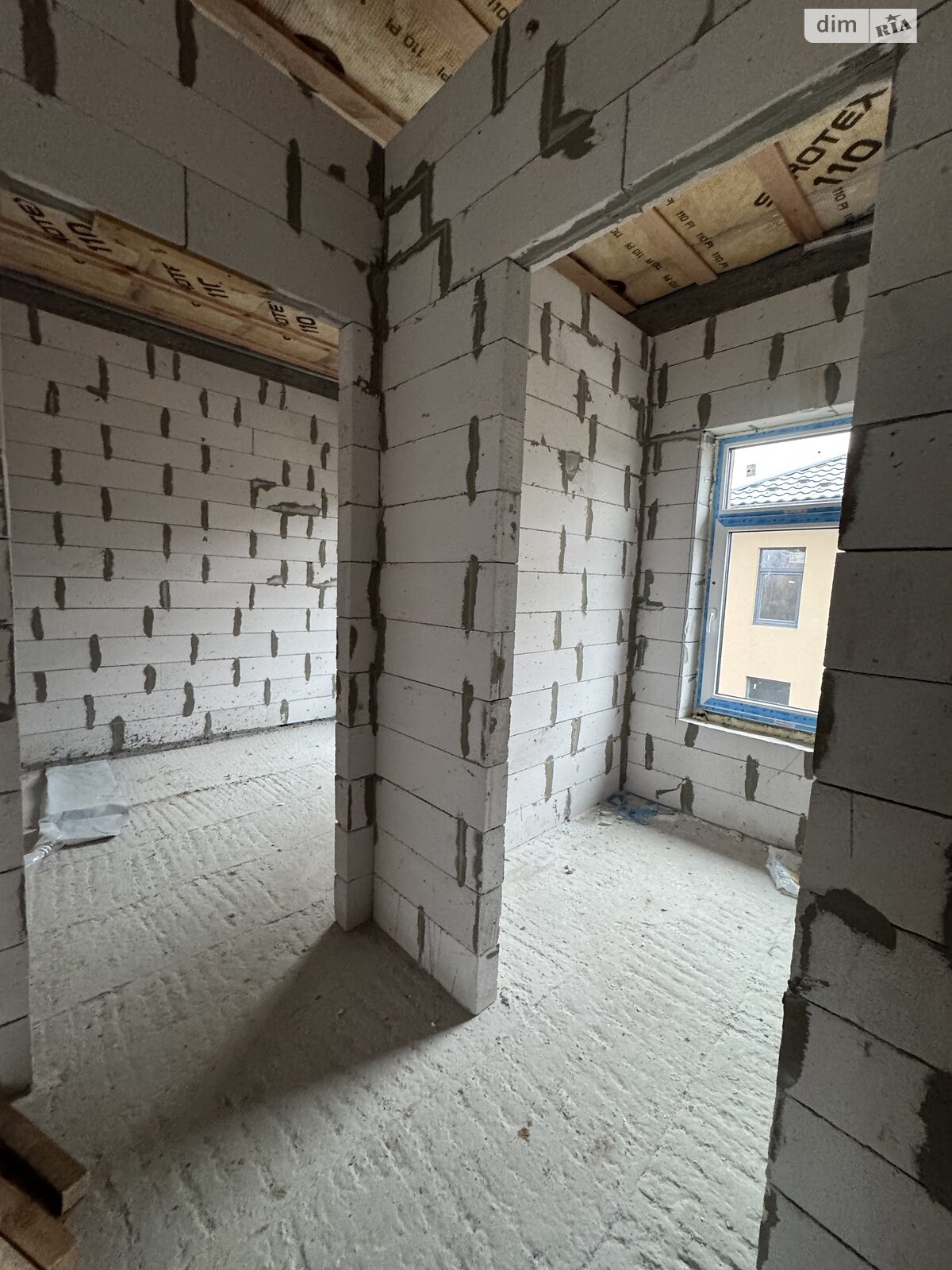 двухэтажный дом, 150 кв. м, пеноблок. Продажа в Дмитровке фото 1 двухэтажный дом, 150 кв. м, пеноблок. Продажа в Дмитровке фото 1