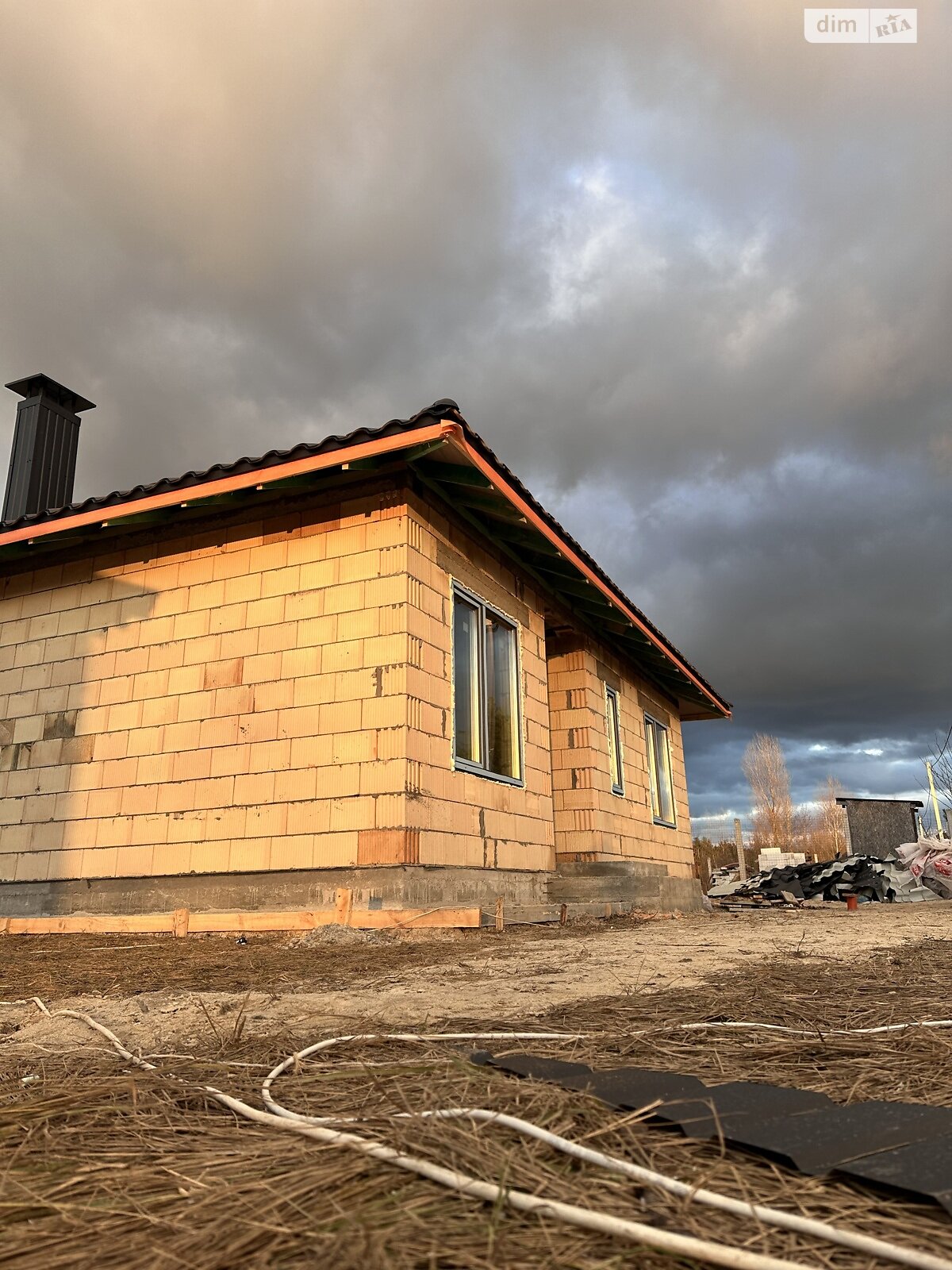 одноэтажный дом, 120 кв. м, керамзитобетон. Продажа в Дмитровке фото 1