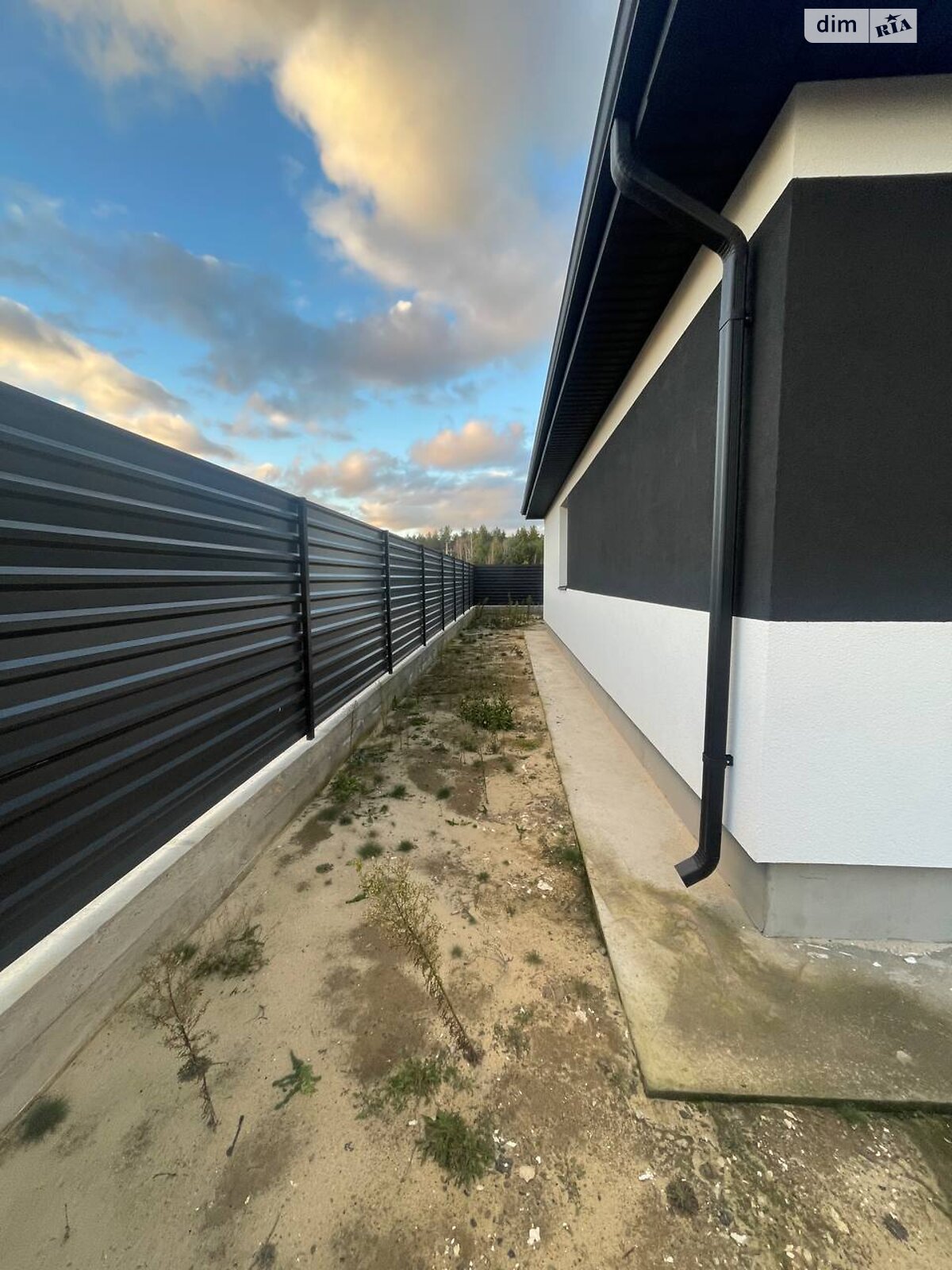 одноэтажный дом, 98 кв. м, керамзитобетон. Продажа в Дмитровке фото 1