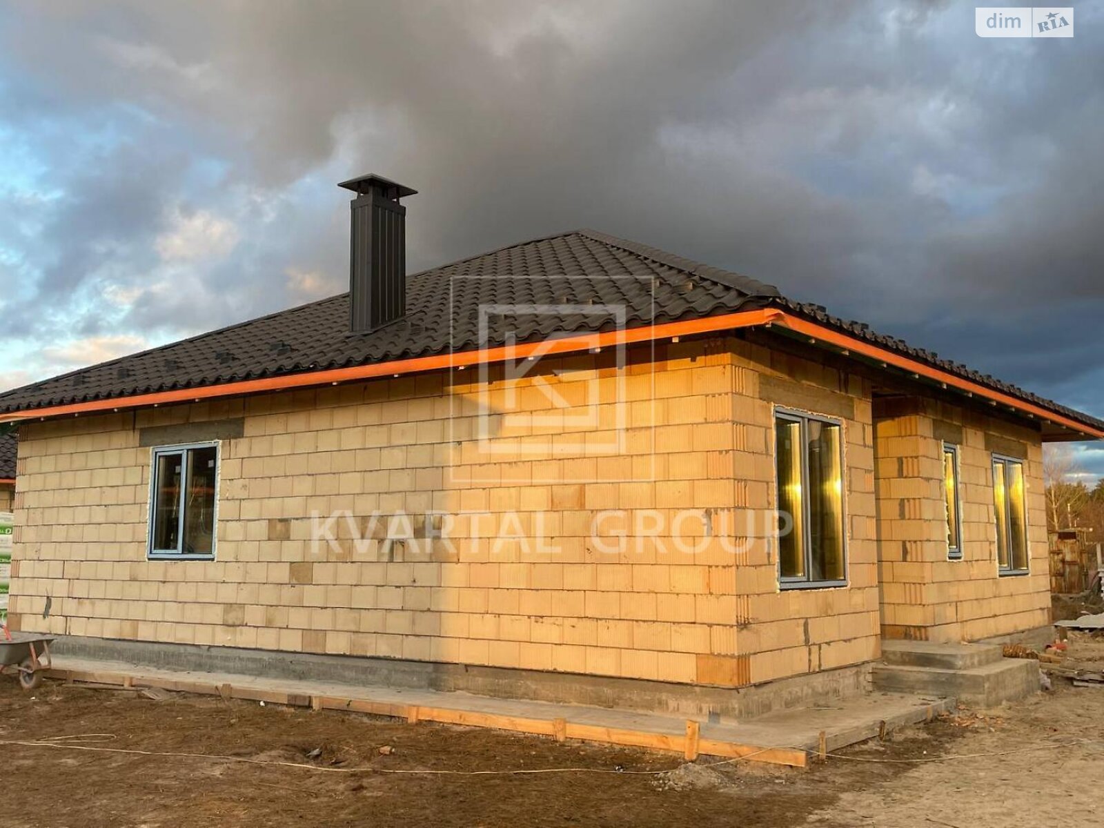 одноэтажный дом, 117 кв. м, кирпич. Продажа в Дмитровке фото 1