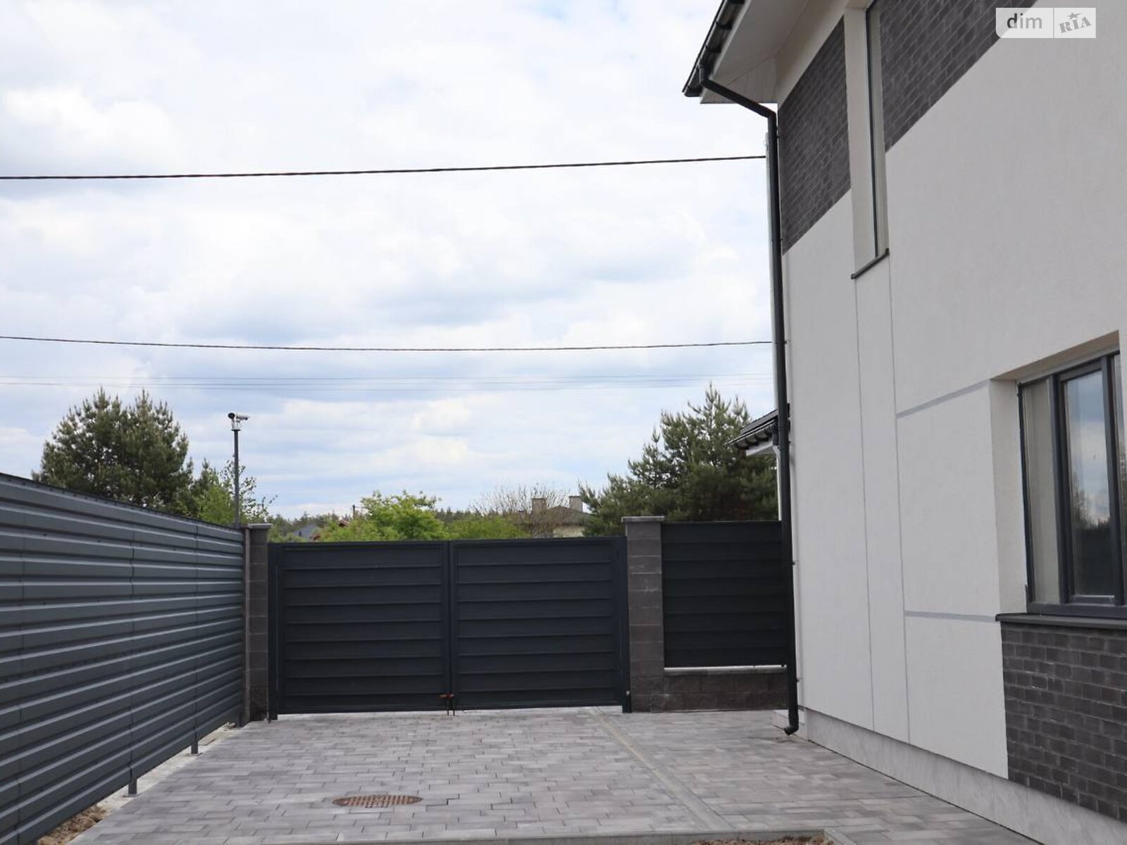 двухэтажный дом с верандой, 220 кв. м, газобетон. Продажа в Дмитровке фото 1 двухэтажный дом с верандой, 220 кв. м, газобетон. Продажа в Дмитровке фото 1