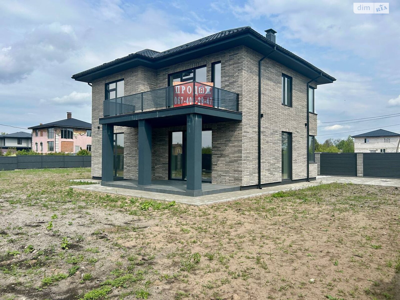 двухэтажный дом, 163 кв. м, керамический блок. Продажа в Дмитровке фото 1 двухэтажный дом, 163 кв. м, керамический блок. Продажа в Дмитровке фото 1
