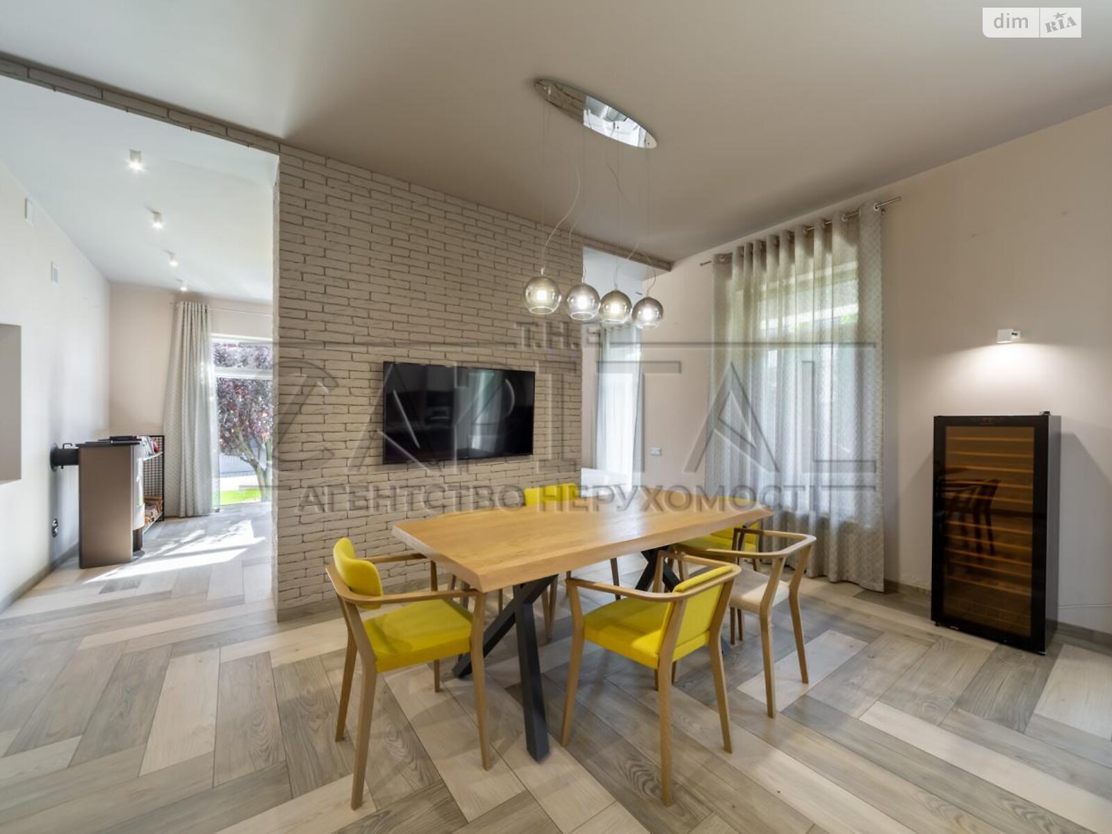 одноповерховий будинок з опаленням, 160 кв. м, цегла. Продаж у Дмитрівці фото 1