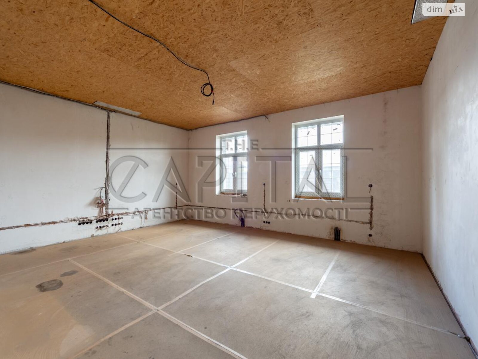 двухэтажный дом с гаражом, 550 кв. м, кирпич. Продажа в Дмитровке фото 1