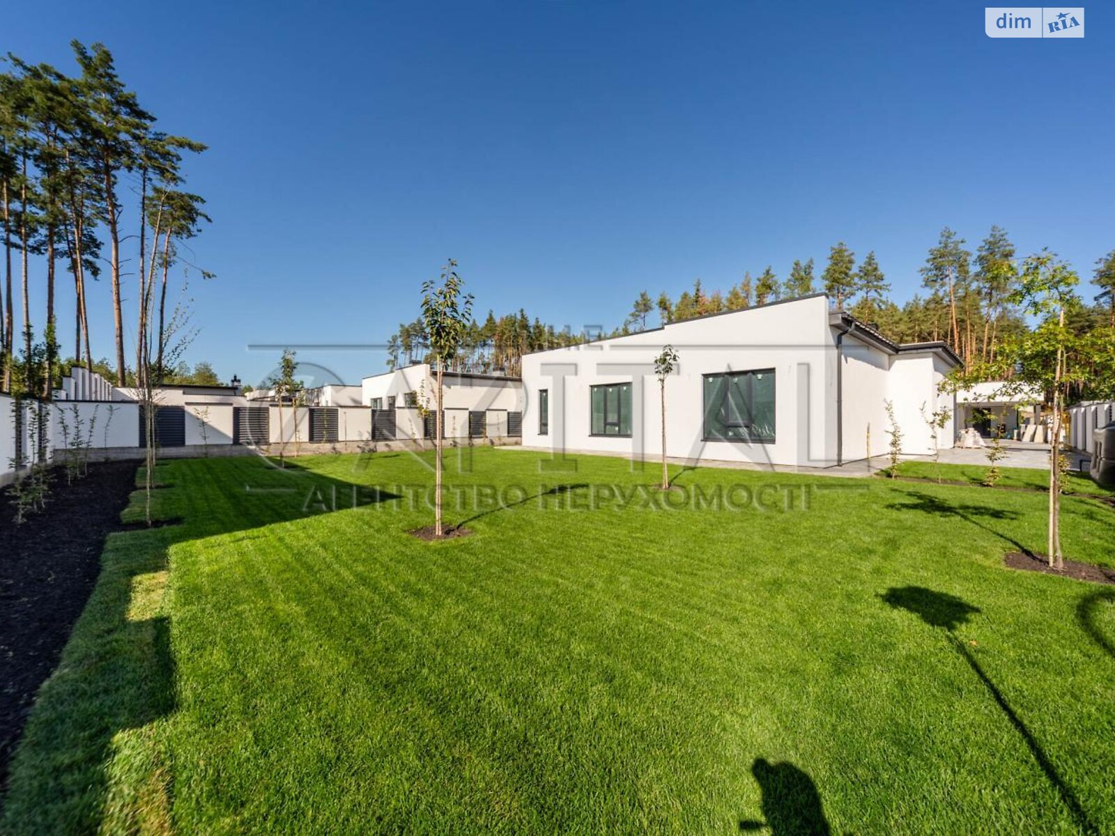 одноэтажный дом, 250 кв. м, кирпич. Продажа в Дмитровке фото 1