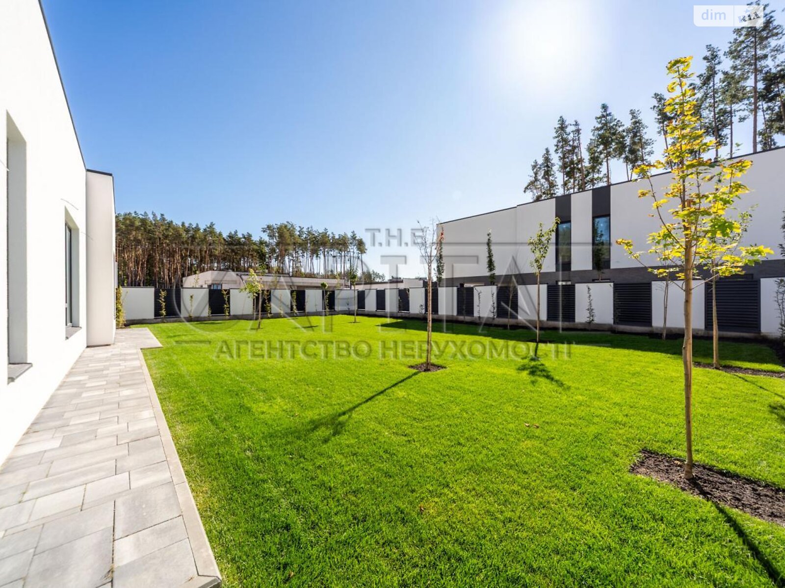 одноэтажный дом, 250 кв. м, кирпич. Продажа в Дмитровке фото 1