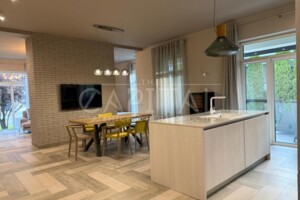 одноповерховий будинок з опаленням, 160 кв. м, цегла. Продаж у Дмитрівці фото 2 одноповерховий будинок з опаленням, 160 кв. м, цегла. Продаж у Дмитрівці фото 2