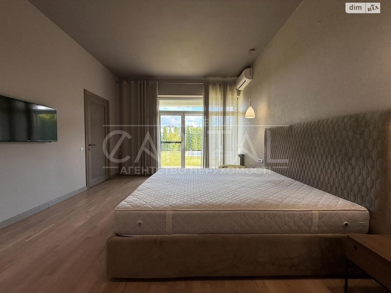 одноповерховий будинок з опаленням, 160 кв. м, цегла. Продаж у Дмитрівці фото 1 одноповерховий будинок з опаленням, 160 кв. м, цегла. Продаж у Дмитрівці фото 1