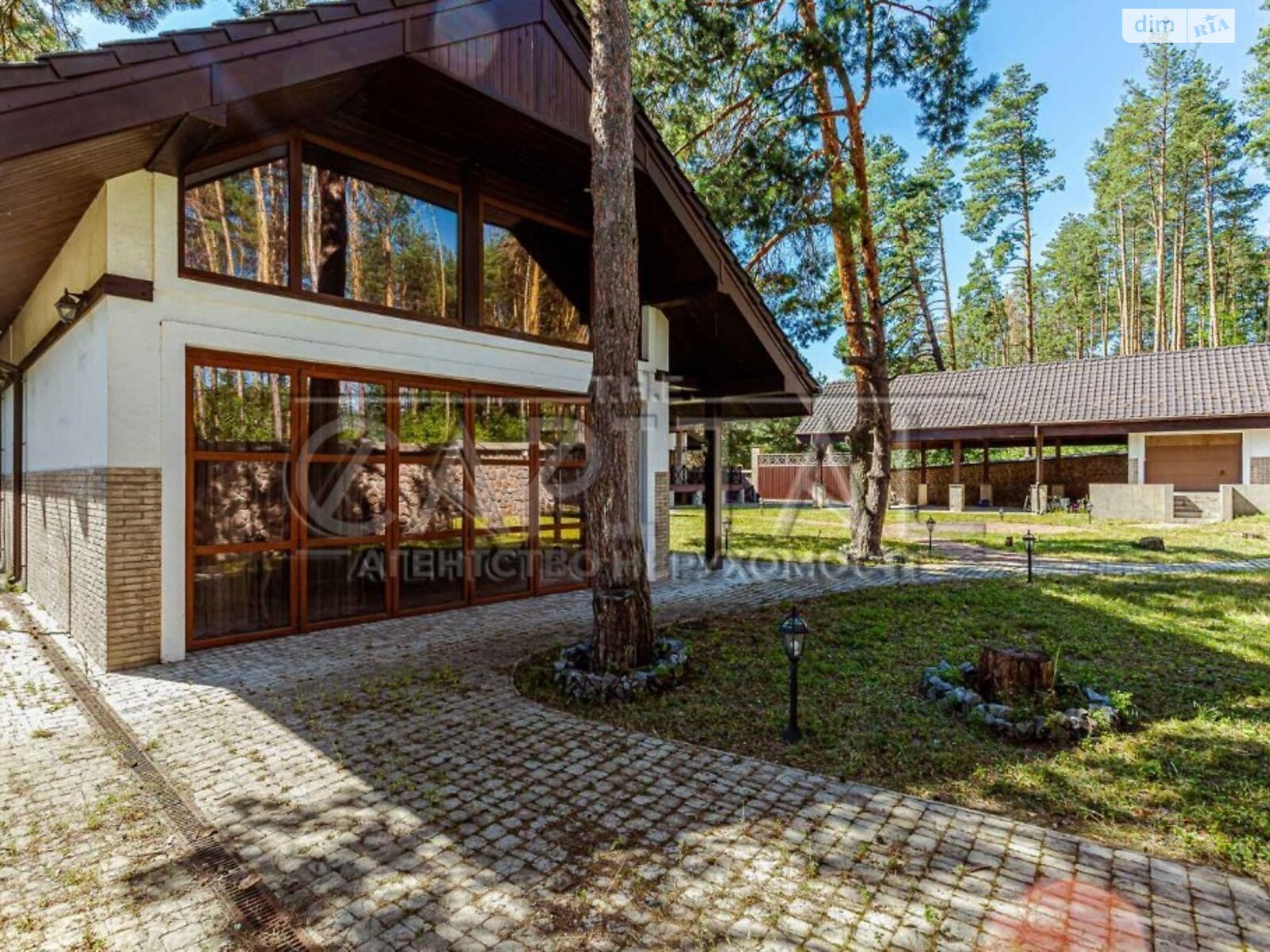 двухэтажный дом, 314 кв. м, кирпич. Продажа в Дмитровке фото 1 двухэтажный дом, 314 кв. м, кирпич. Продажа в Дмитровке фото 1