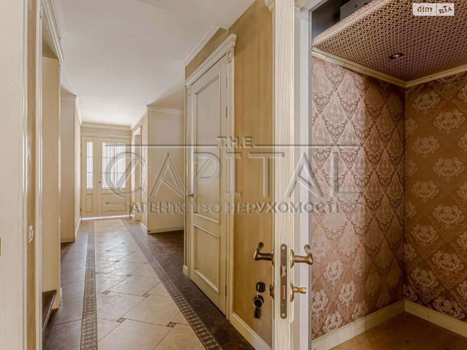 двухэтажный дом, 314 кв. м, кирпич. Продажа в Дмитровке фото 1 двухэтажный дом, 314 кв. м, кирпич. Продажа в Дмитровке фото 1