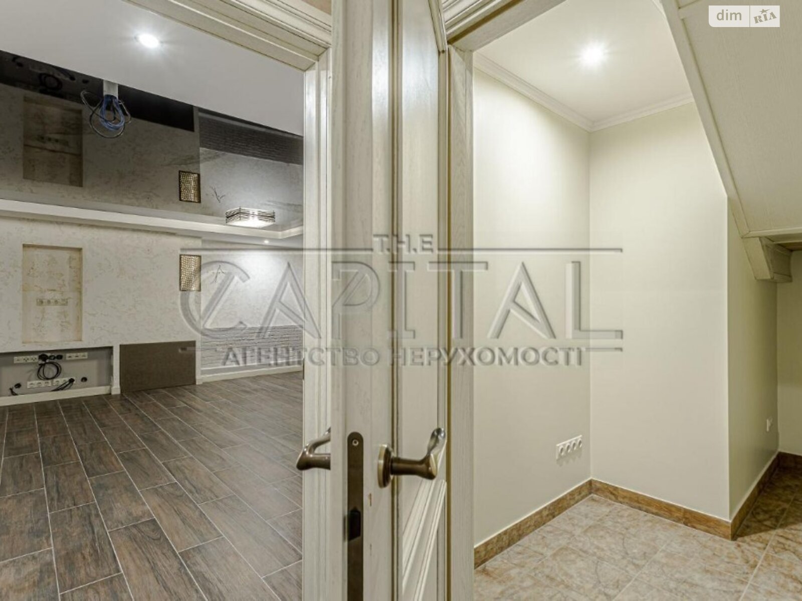 двухэтажный дом, 314 кв. м, кирпич. Продажа в Дмитровке фото 1 двухэтажный дом, 314 кв. м, кирпич. Продажа в Дмитровке фото 1
