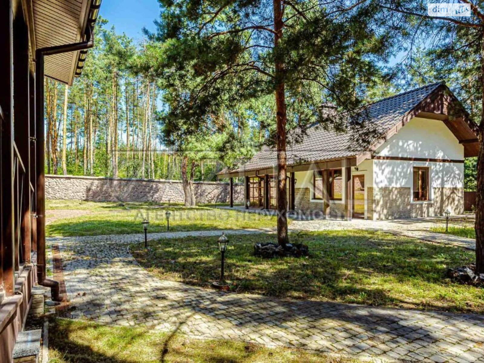 двухэтажный дом, 314 кв. м, кирпич. Продажа в Дмитровке фото 1 двухэтажный дом, 314 кв. м, кирпич. Продажа в Дмитровке фото 1