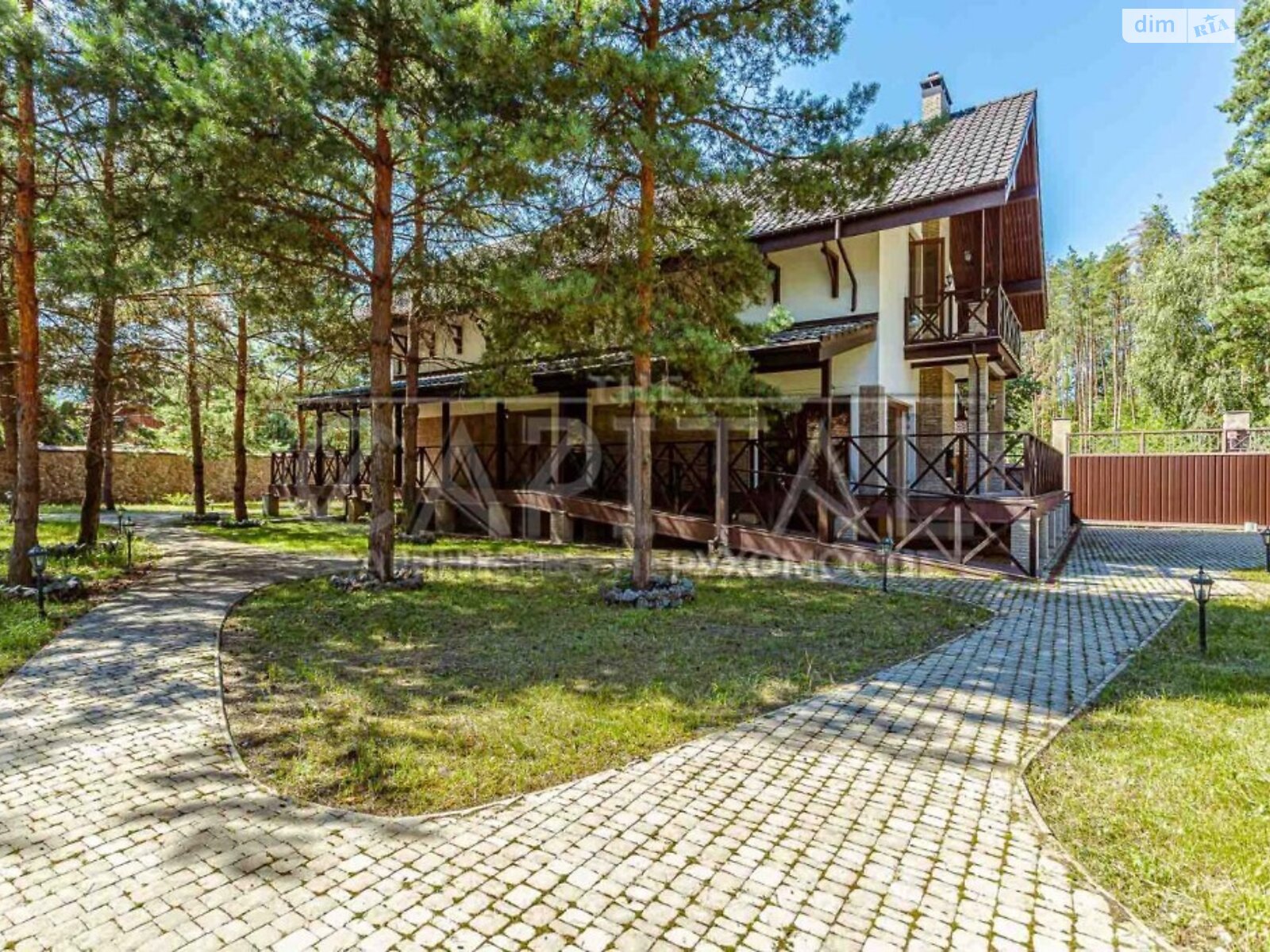 двухэтажный дом, 314 кв. м, кирпич. Продажа в Дмитровке фото 1 двухэтажный дом, 314 кв. м, кирпич. Продажа в Дмитровке фото 1
