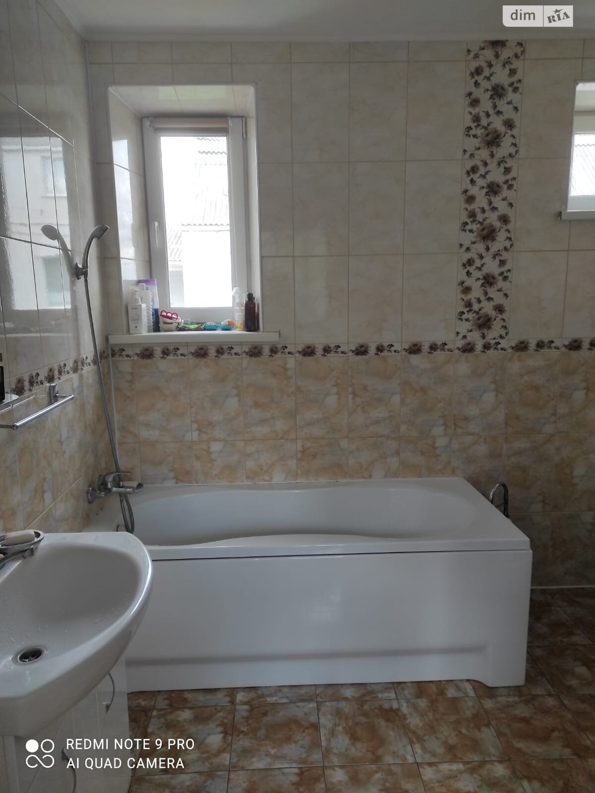 одноэтажный дом, 199.6 кв. м, кирпич. Продажа в Дмитровке фото 1 одноэтажный дом, 199.6 кв. м, кирпич. Продажа в Дмитровке фото 1