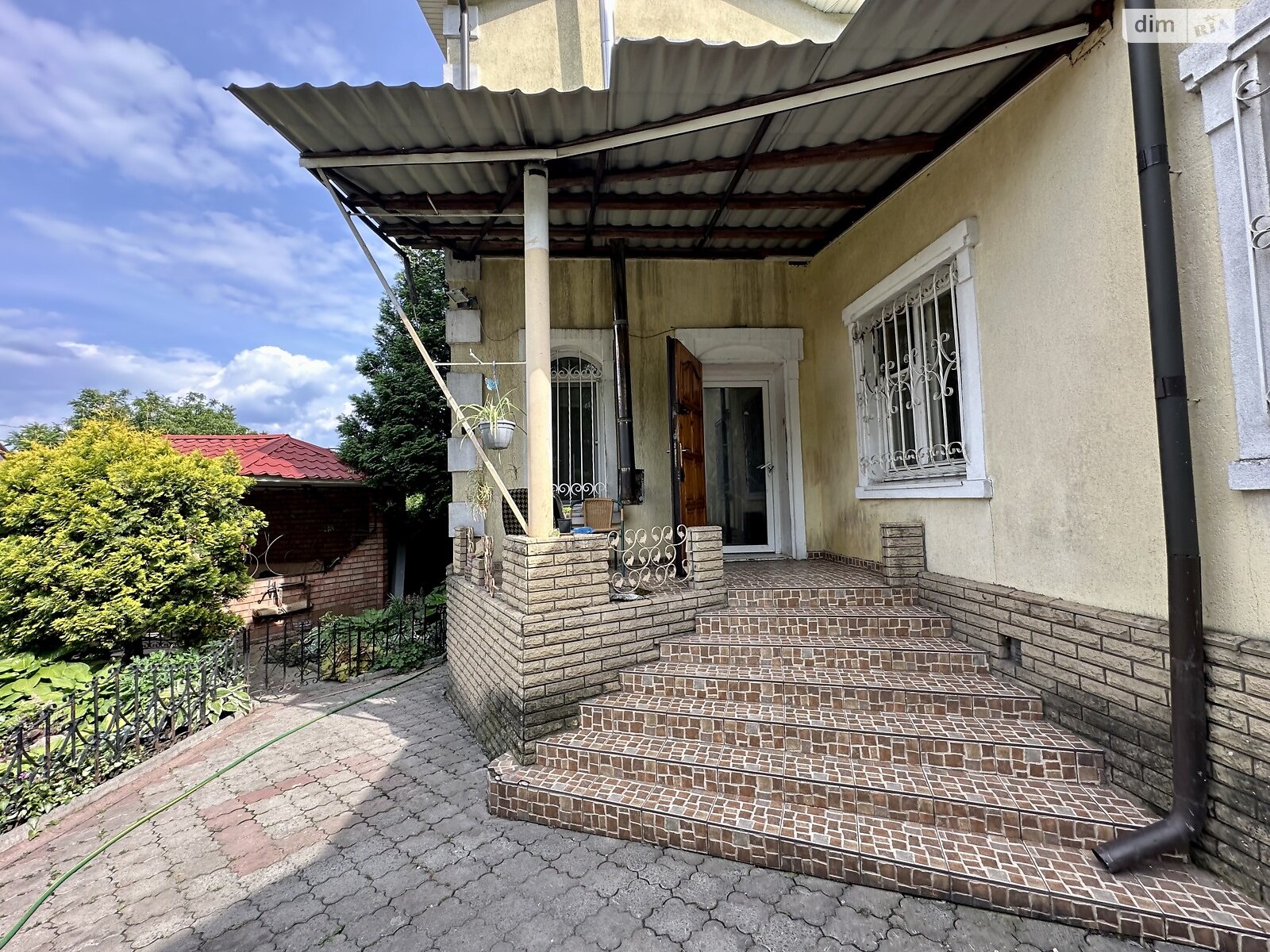 двухэтажный дом, 192.1 кв. м, кирпич. Продажа в Днепре район 1 мая фото 1 двухэтажный дом, 192.1 кв. м, кирпич. Продажа в Днепре район 1 мая фото 1