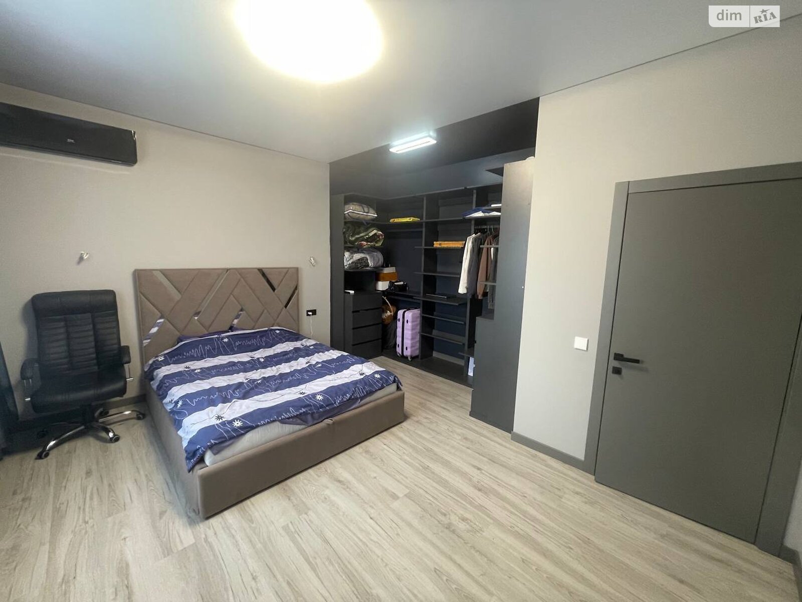 одноэтажный дом с гаражом, 130 кв. м, газобетон. Продажа в Днепре район Шевченковский фото 1