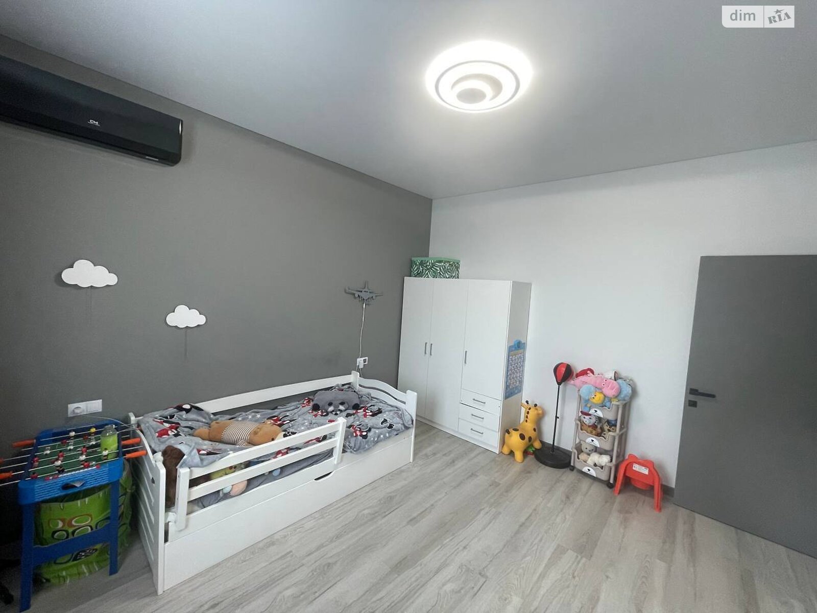 одноэтажный дом с гаражом, 130 кв. м, газобетон. Продажа в Днепре район Шевченковский фото 1